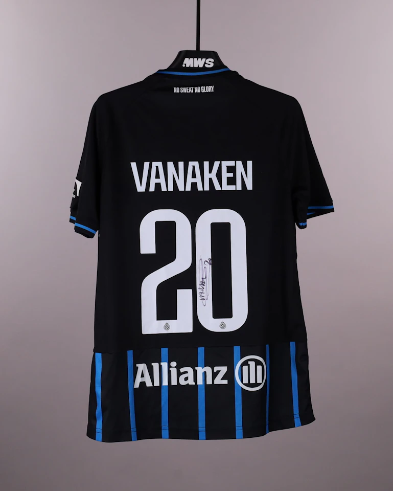 Hans Vanaken Club Brugge shirt