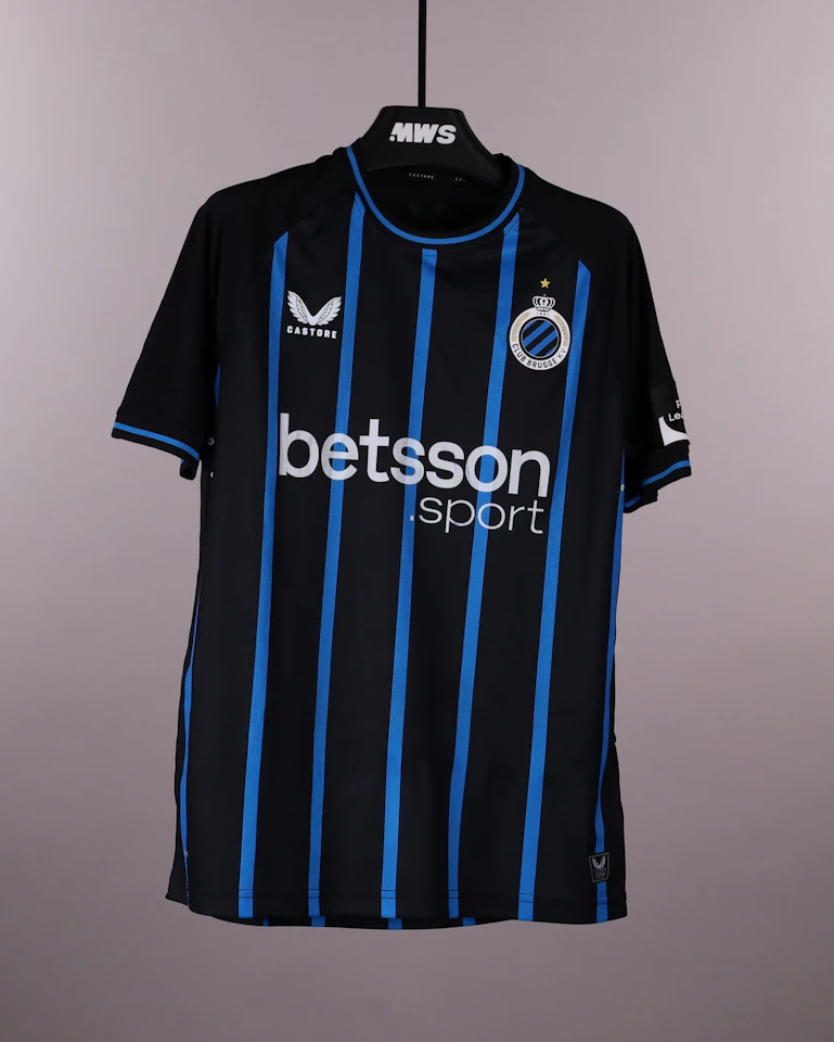 Hans Vanaken Club Brugge shirt