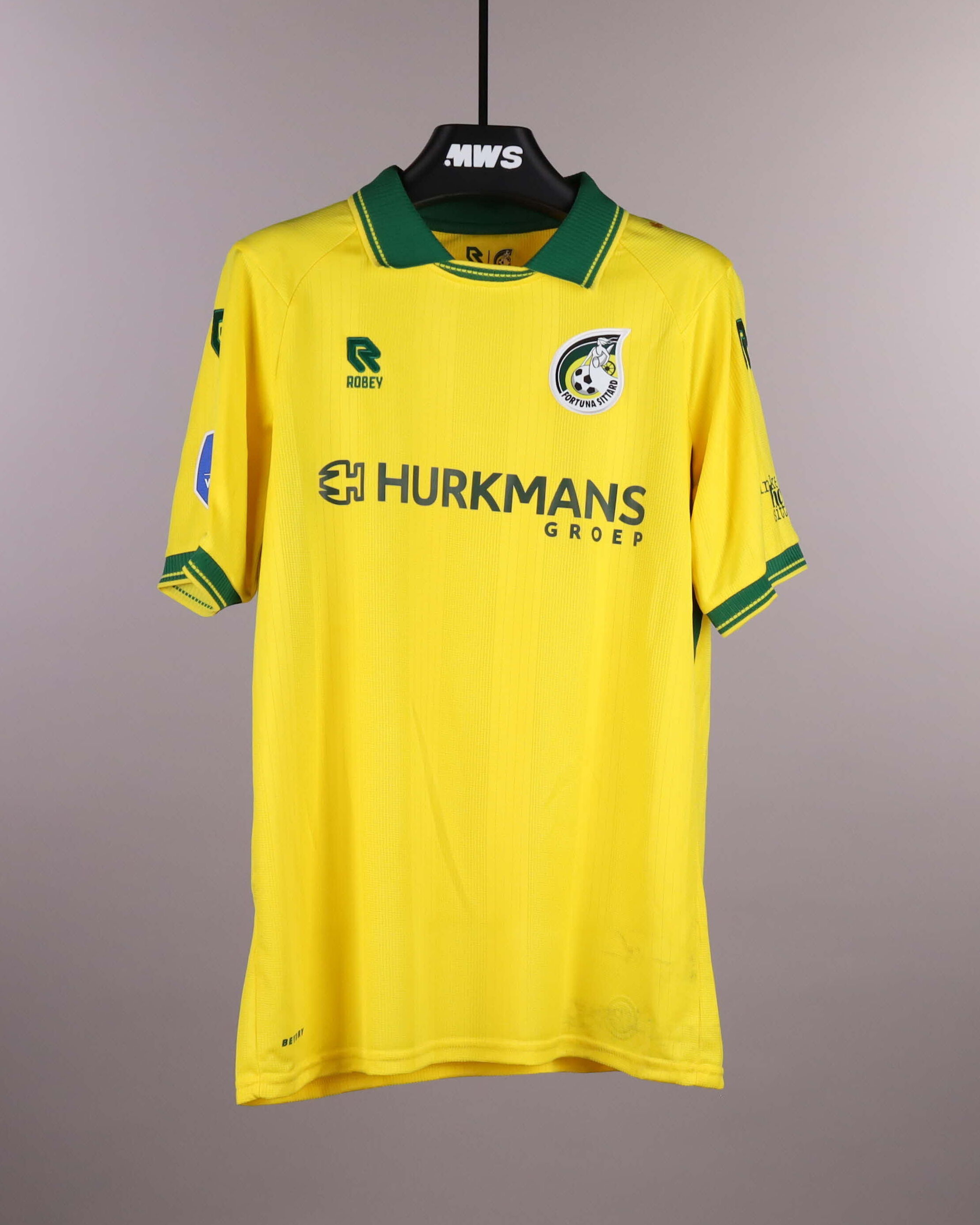 Dimitris Limnios Fortuna Sittard shirt