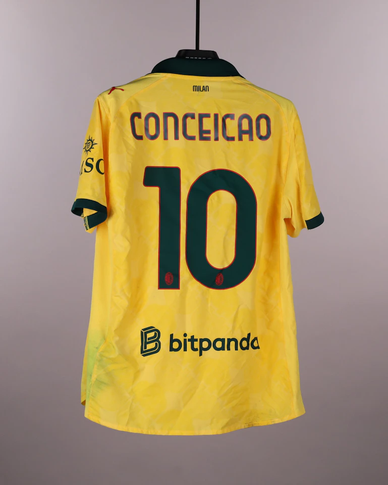 Rafael Leão AC Milan shirt
