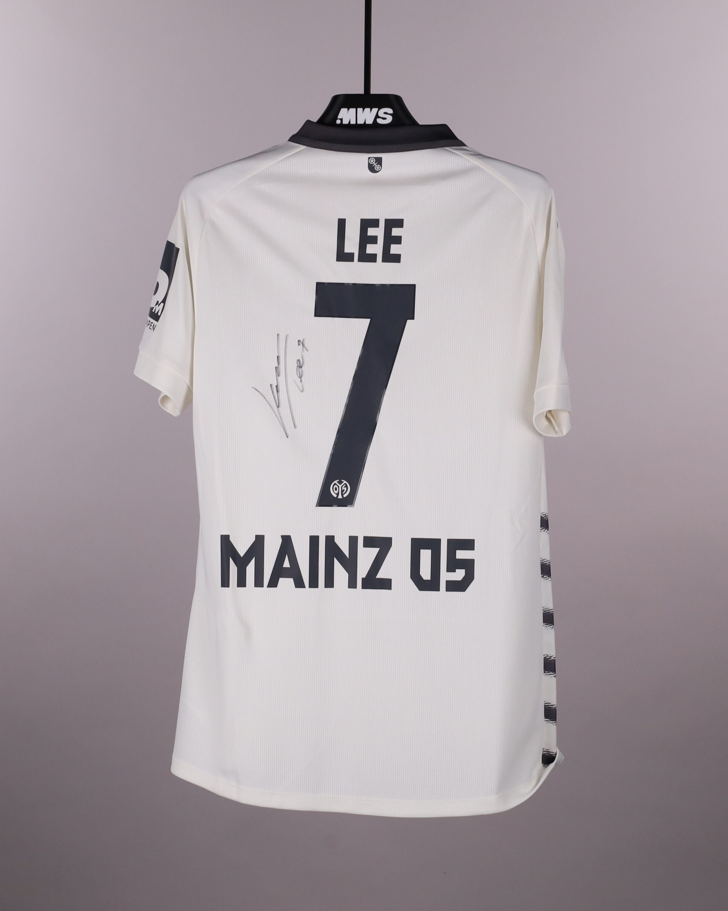 Jae-sung Lee | MatchWornShirt