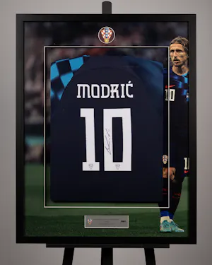	Luka Modrić Signed Croatia Away 22/23 | 6