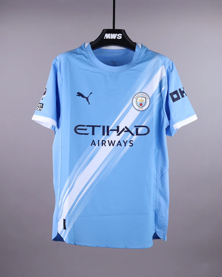 Erling Haaland Manchester City shirt