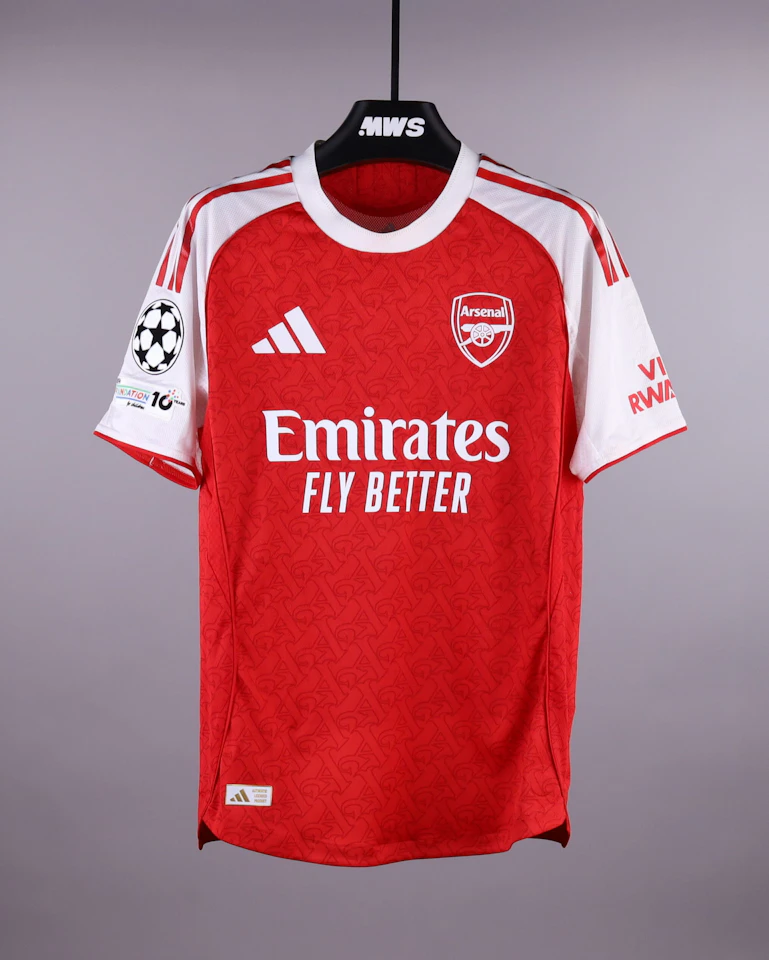 Myles Anthony Lewis-Skelly Arsenal shirt