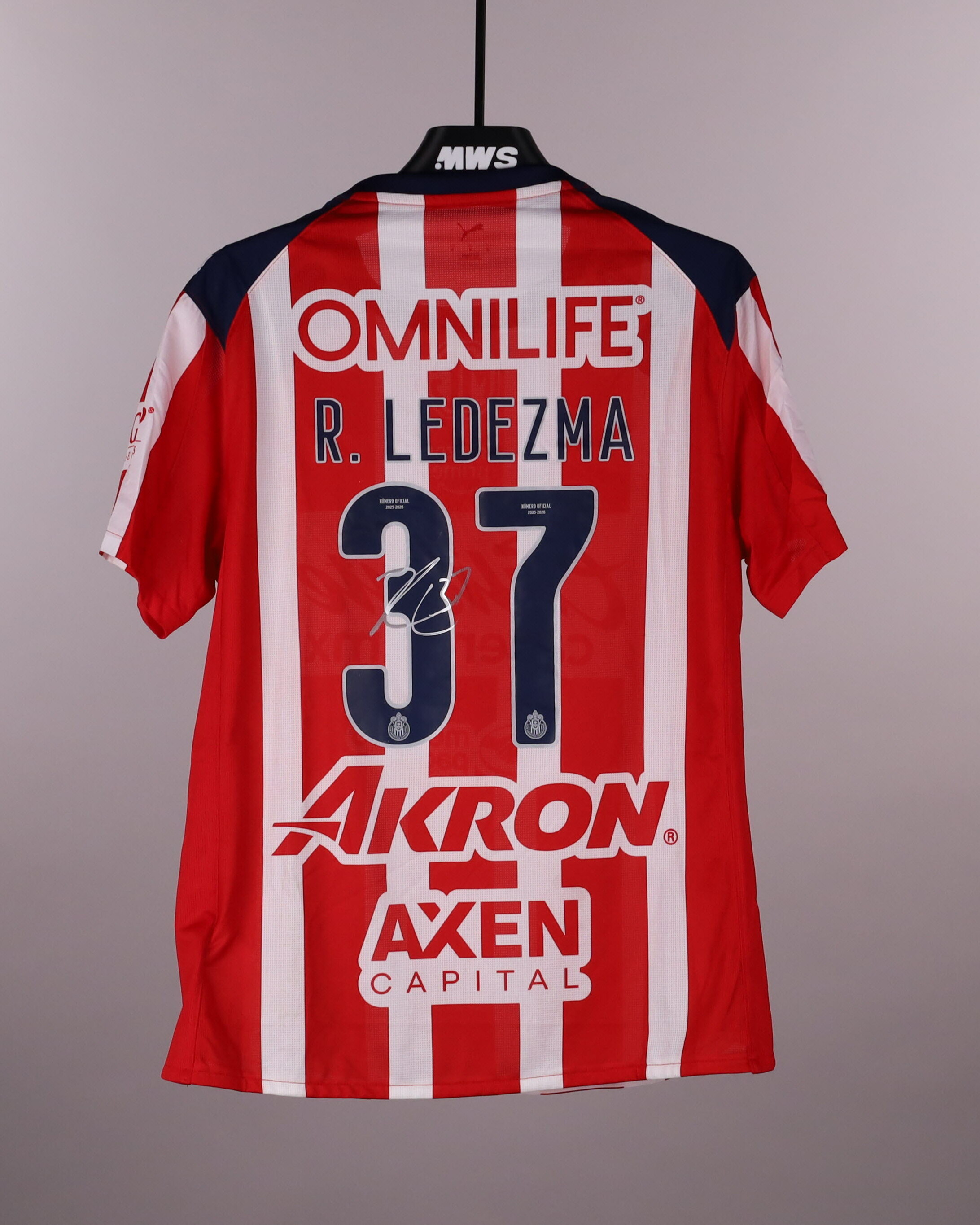 Richard Ledezma Chivas Guadalajara jersey