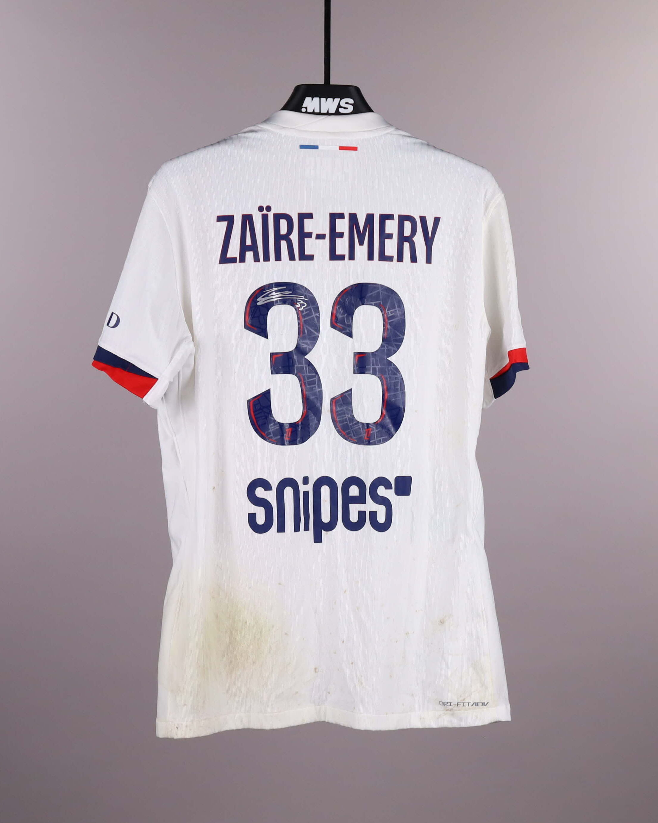 Warren Zaïre-Emery Paris Saint-Germain shirt