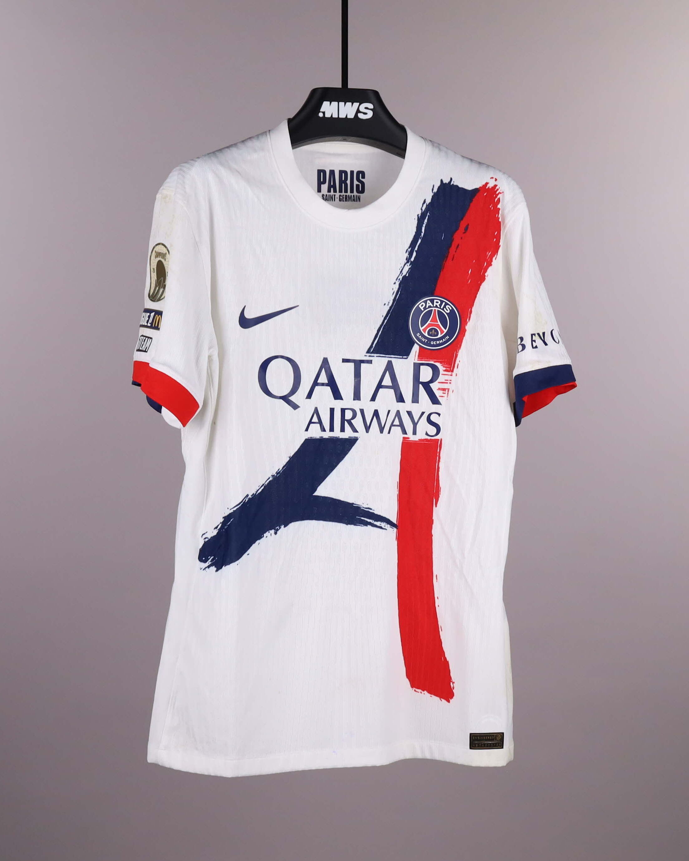 Warren Zaïre-Emery Paris Saint-Germain shirt