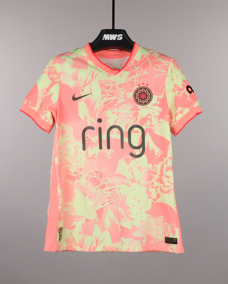 Sophia Wilson Portland Thorns FC jersey