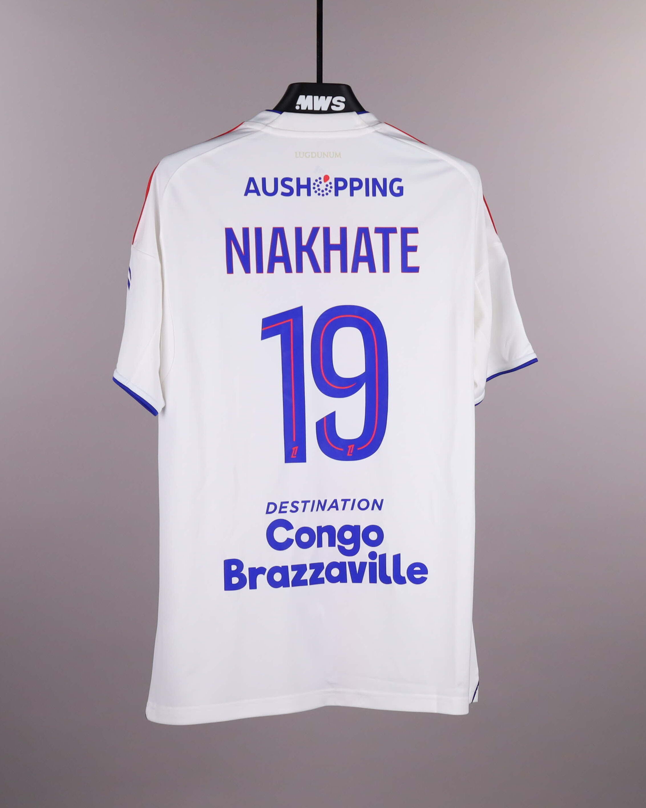 オリンピック・リヨンのユニフォーム | MatchWornShirt