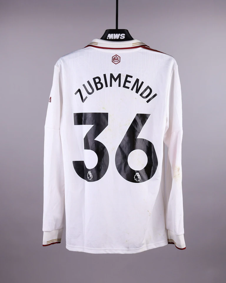 Martín Zubimendi Arsenal jersey