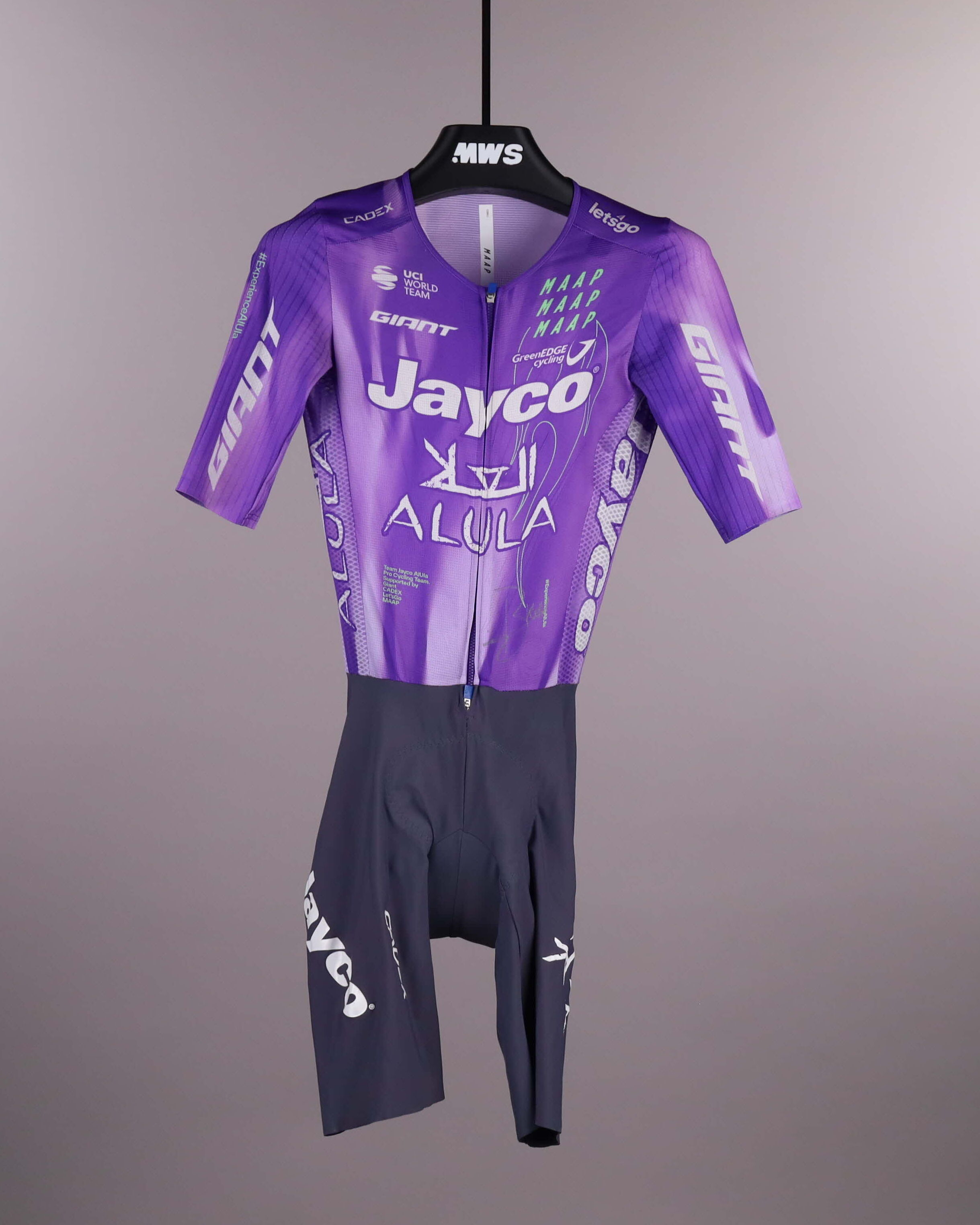 Team Jayco AlUla | MatchWornShirt