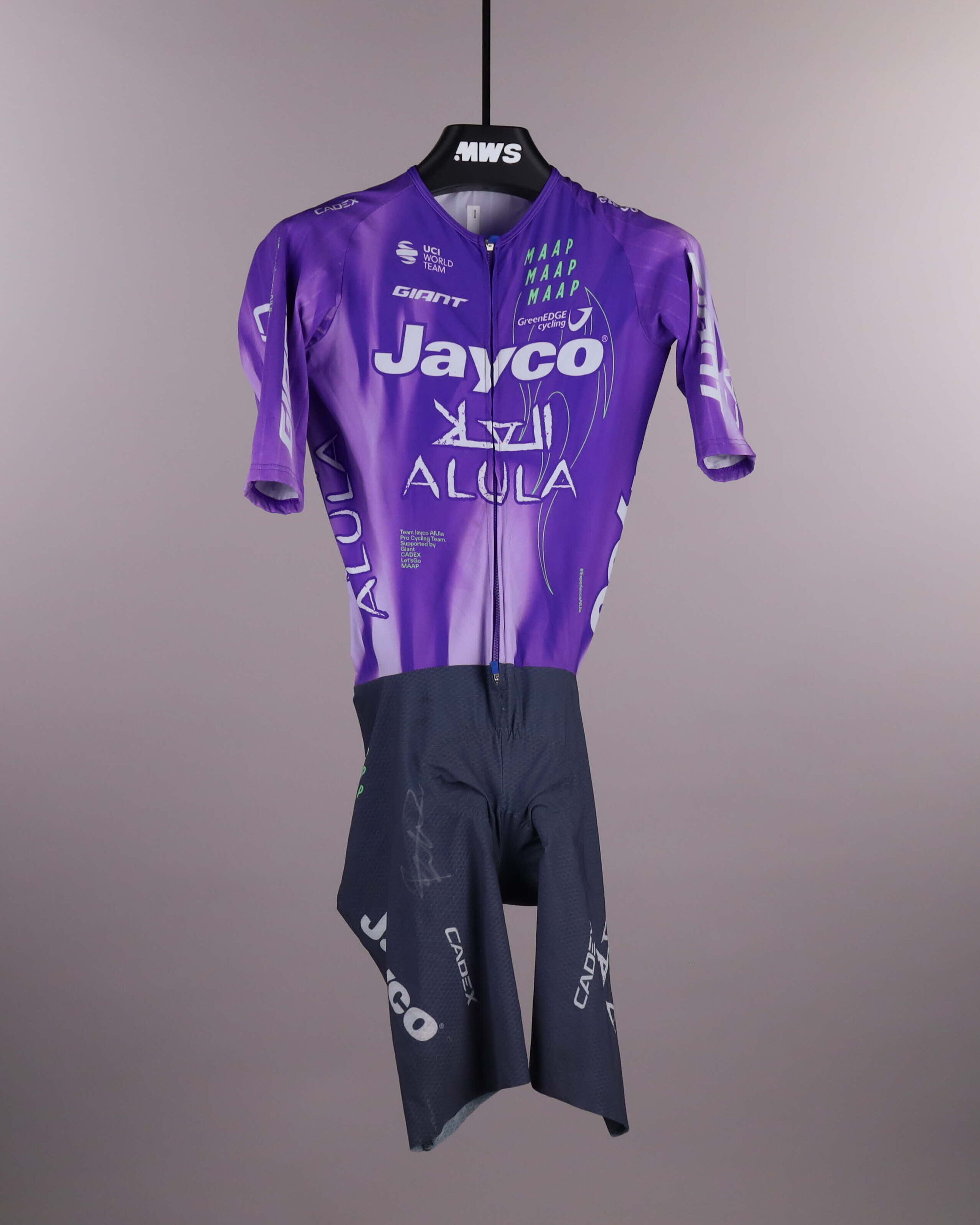 Team Jayco AlUla | MatchWornShirt