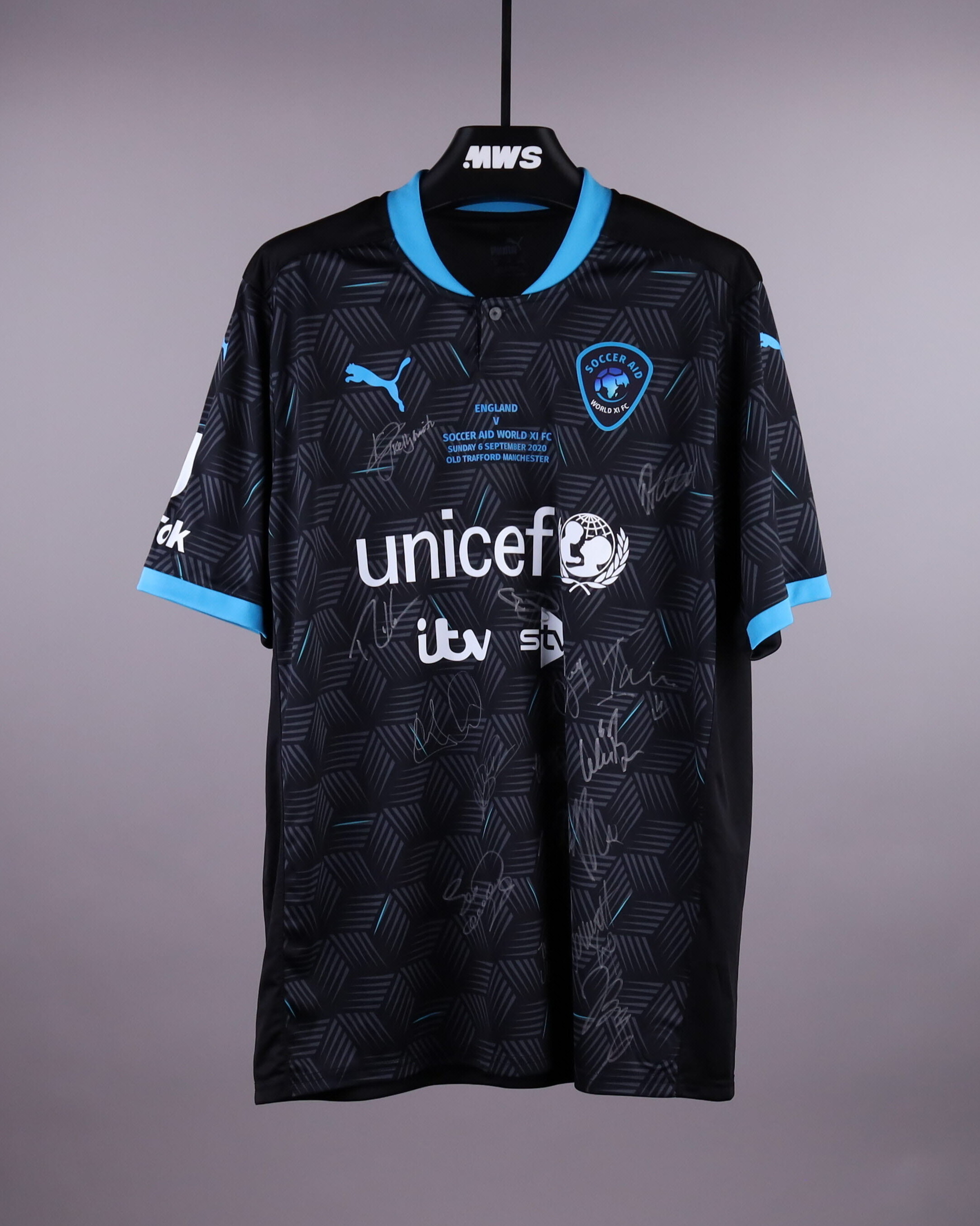 Squad Signed 2020 World XI Shirt - 2 | MatchWornShirt