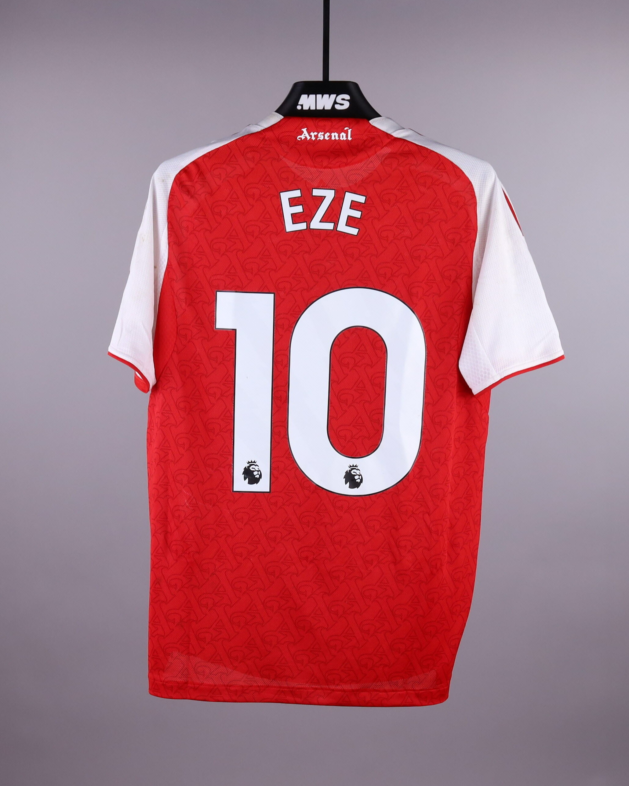Game worn and signed jerseys- Soccer, Basketball, cycling & Rugby