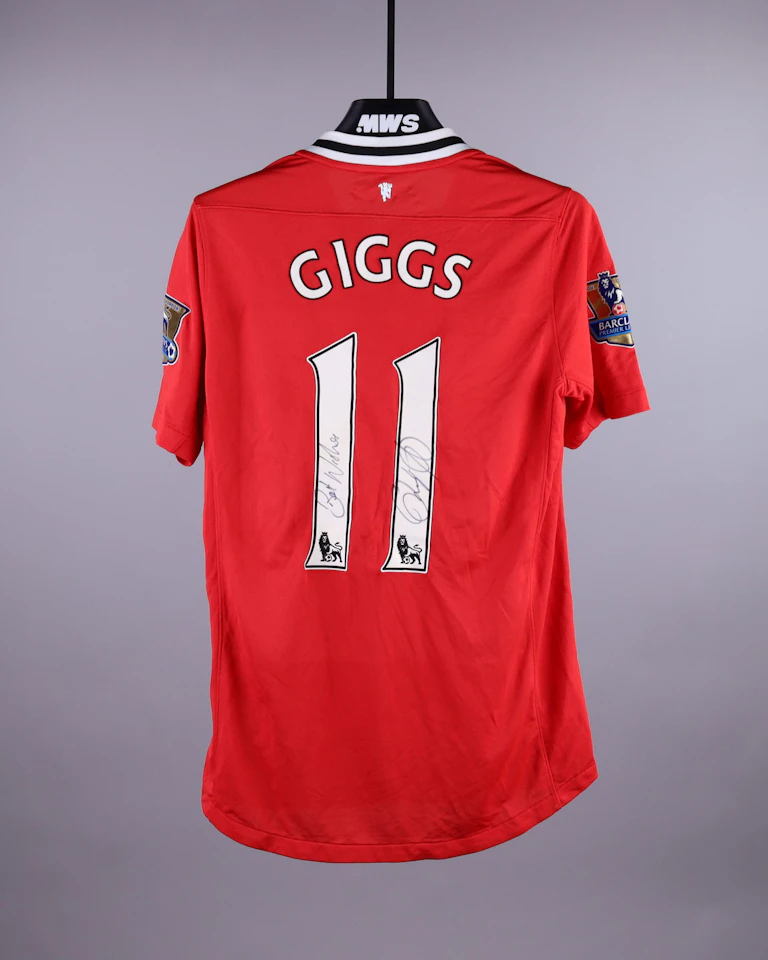 Ryan Giggs Manchester United shirt