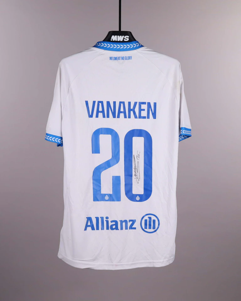 Hans Vanaken Club Brugge shirt