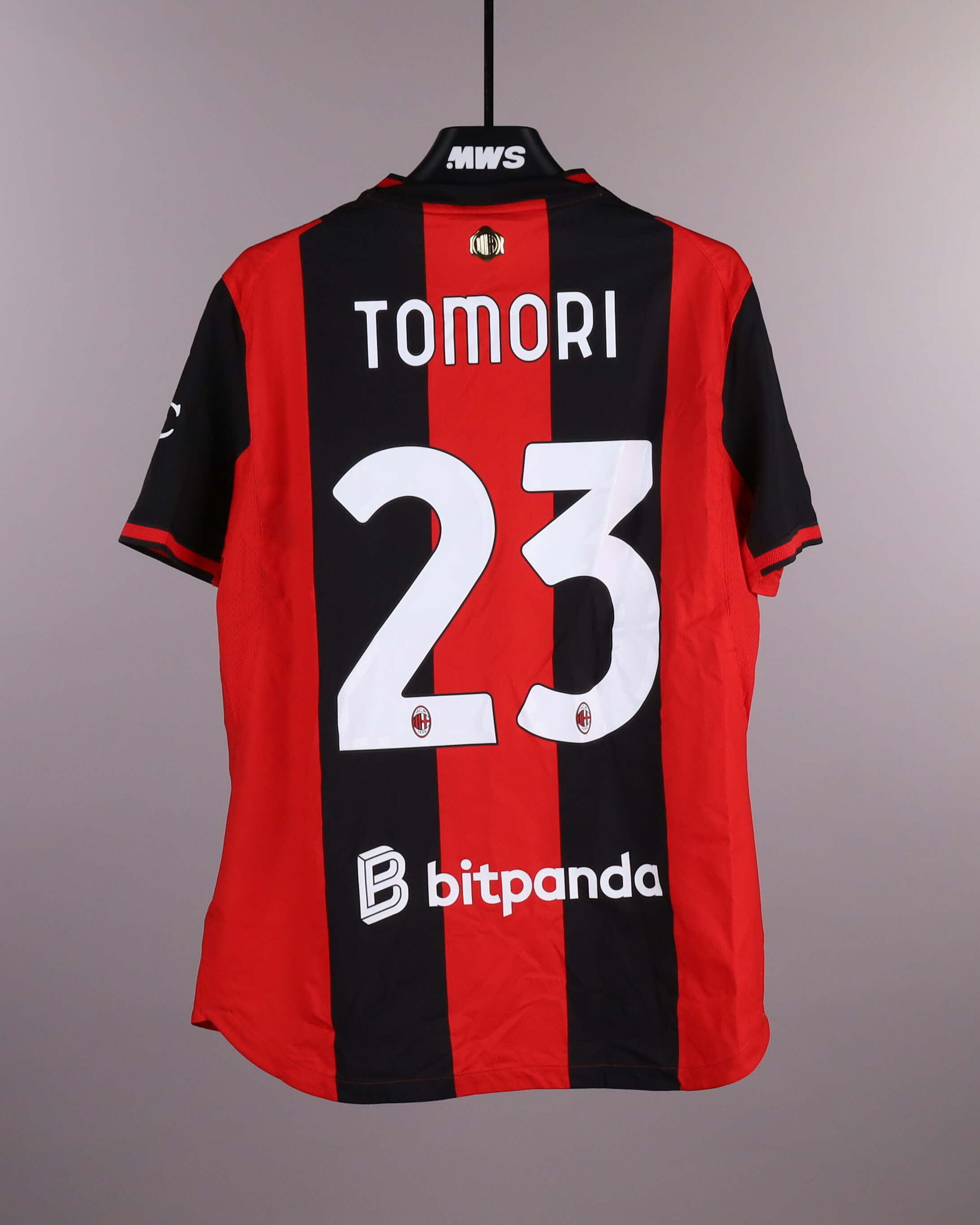 Fikayo Tomori AC Milan shirt