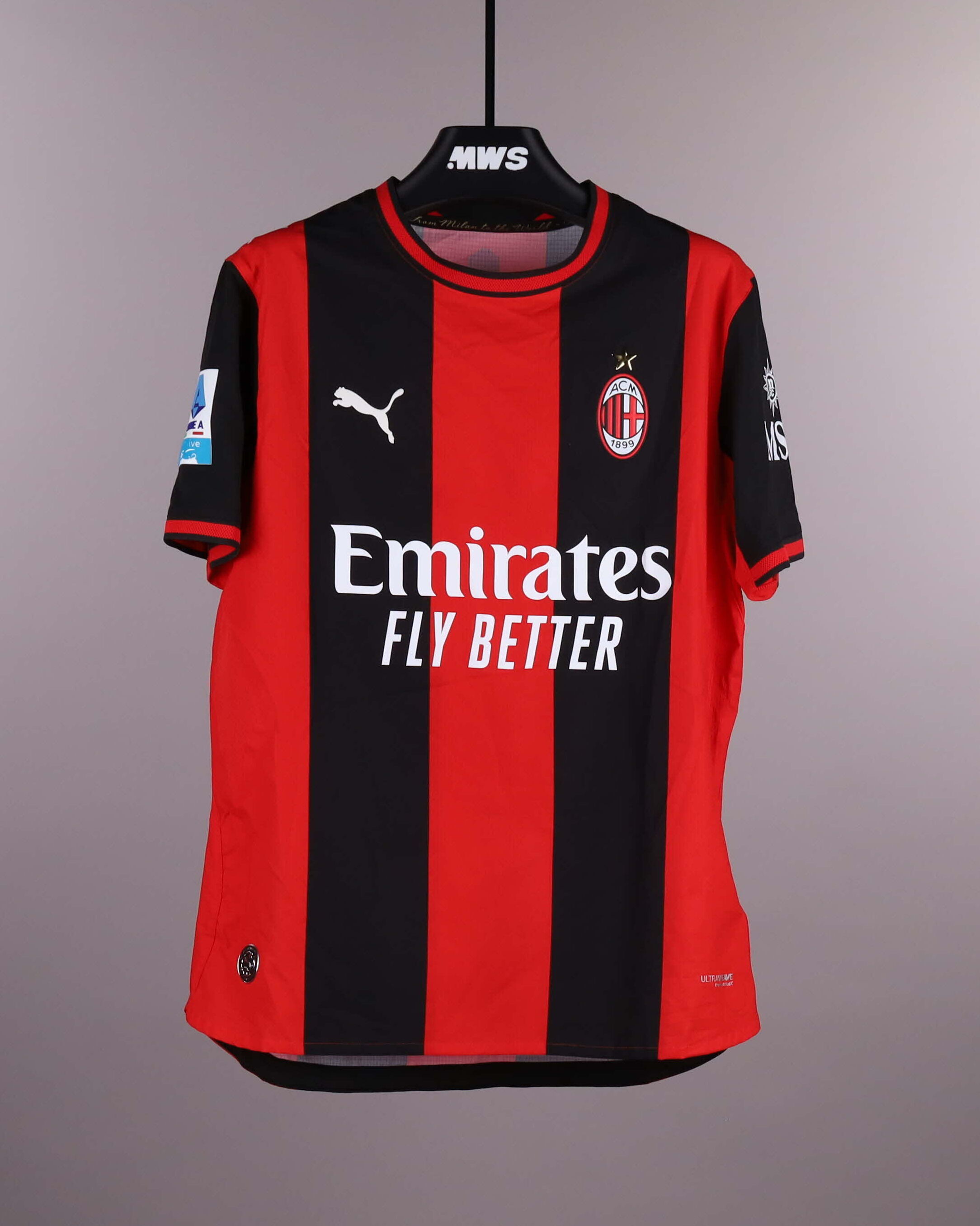 AC Milan 팀의 Koni De Winter 셔츠