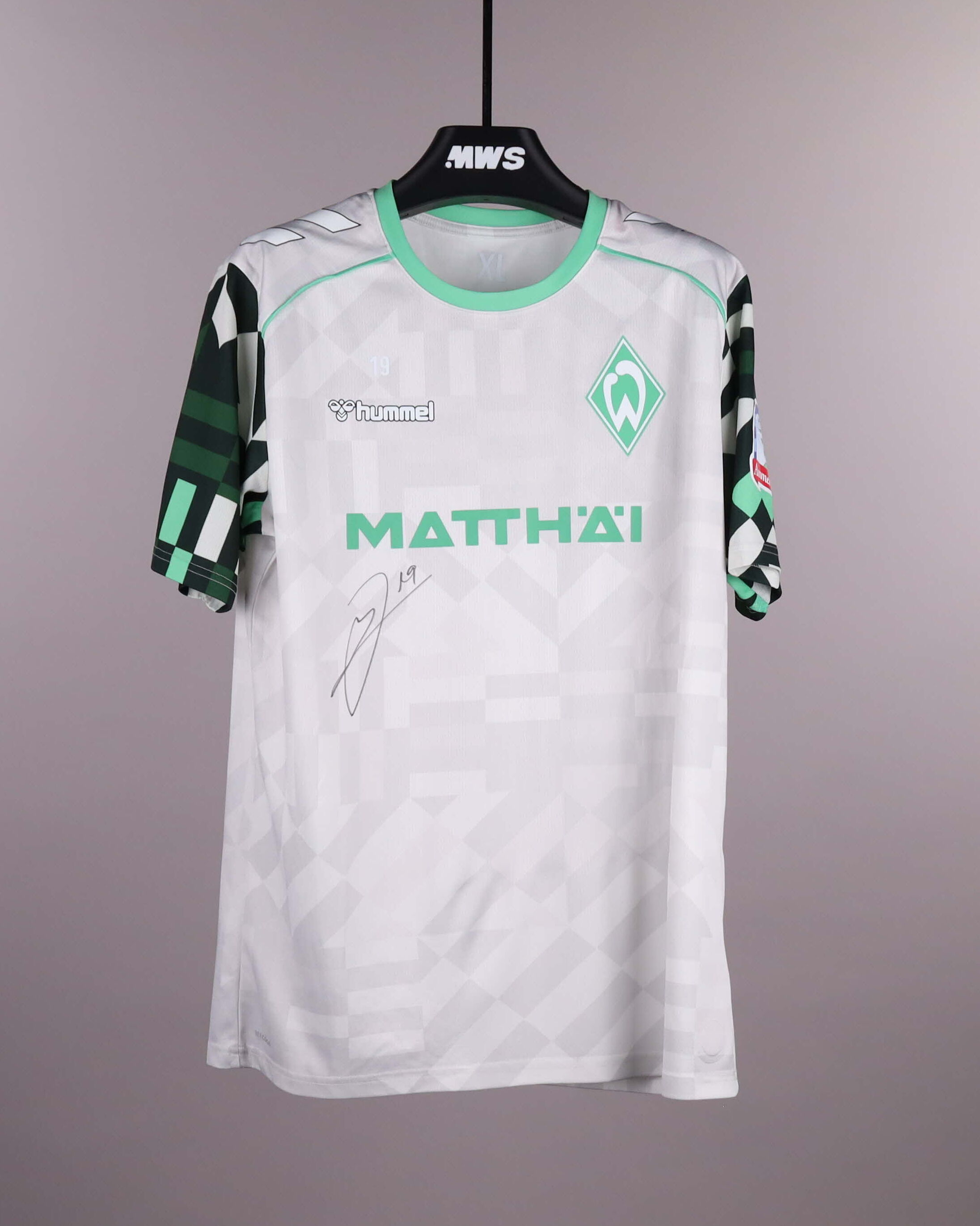 Official Werder Bremen Soccer Game-Worn Jerseys Auctions
