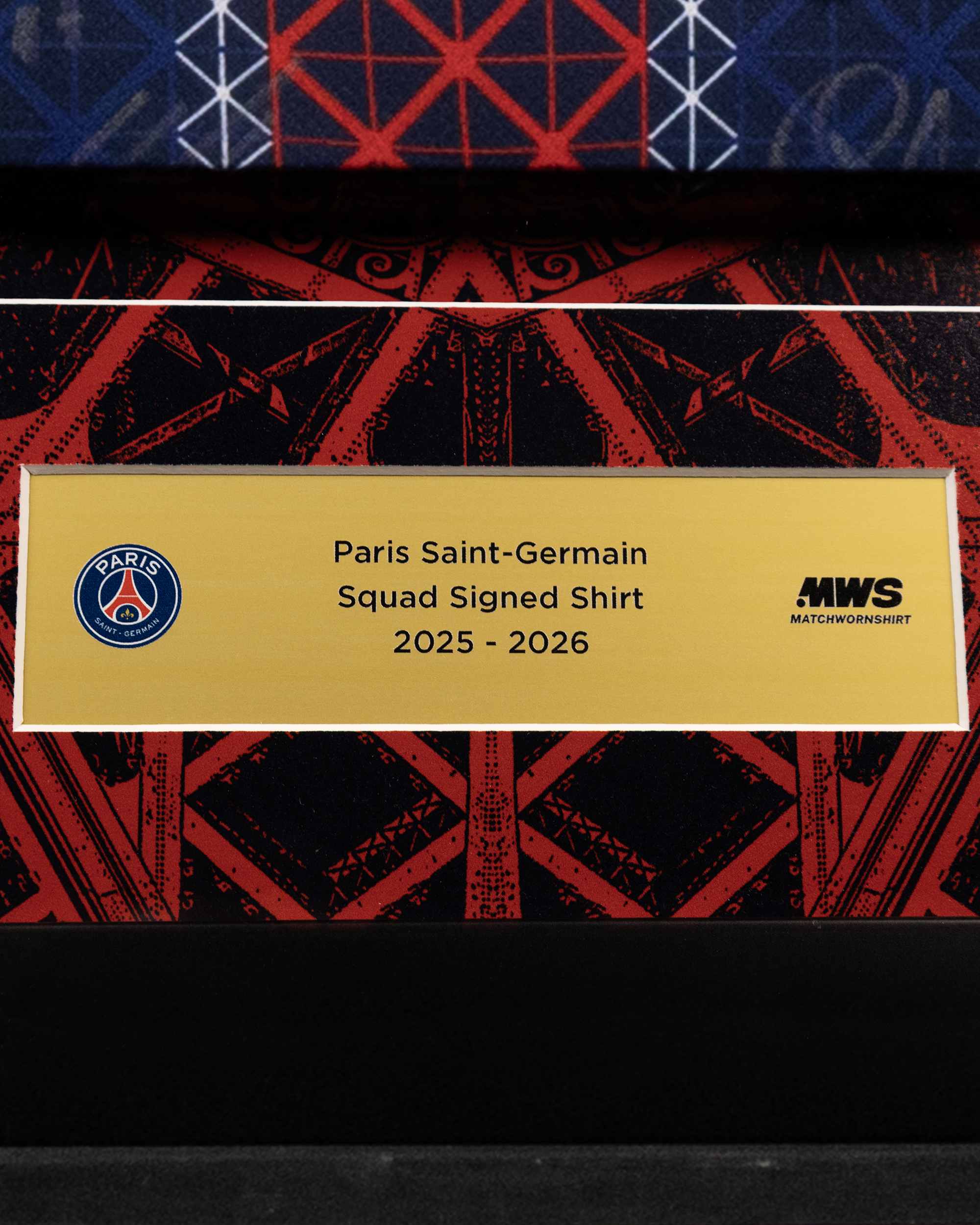 Limited Edition Framed Squad Signed Shirt | Paris Saint-Germain  