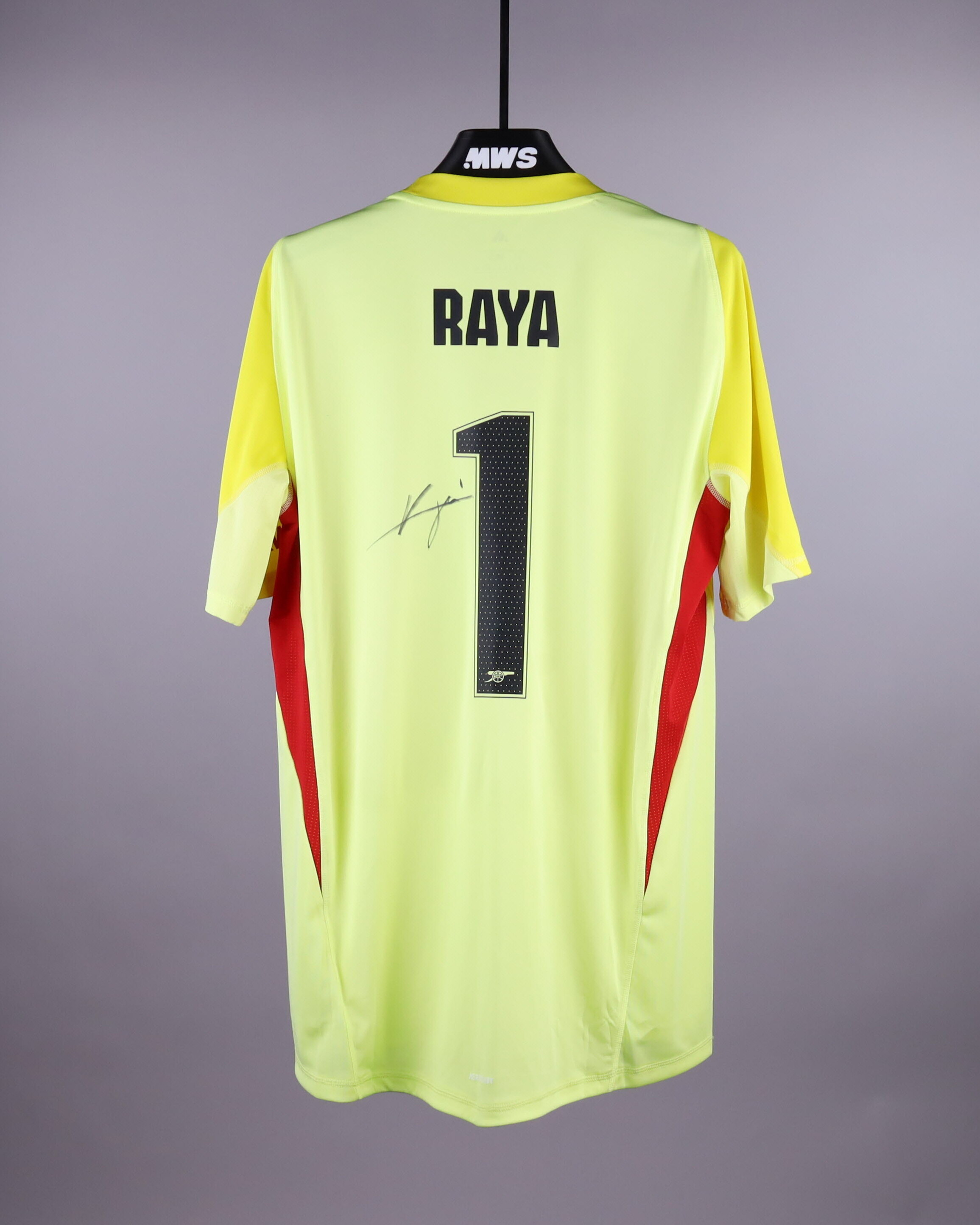MatchWornShirt
