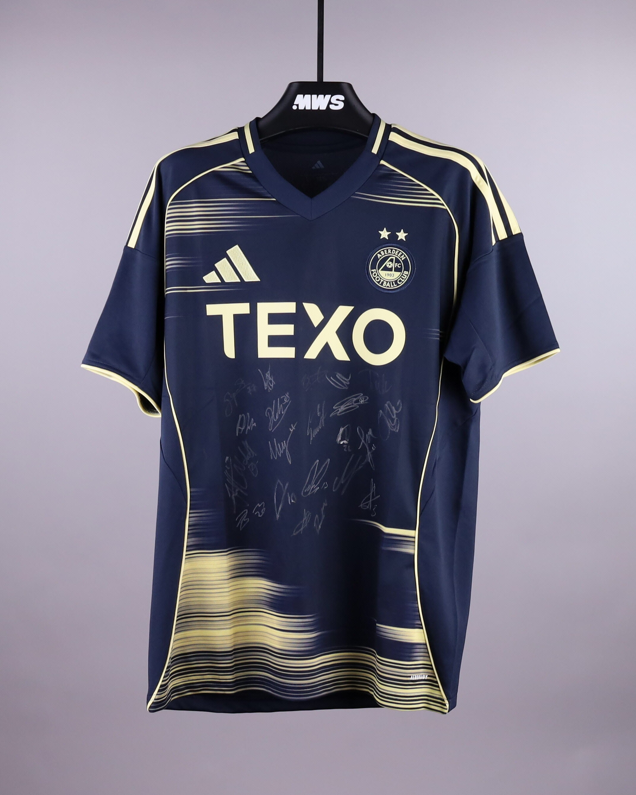 Aberdeen Women's Home Squad Signed Shirt - 2 | MatchWornShirt