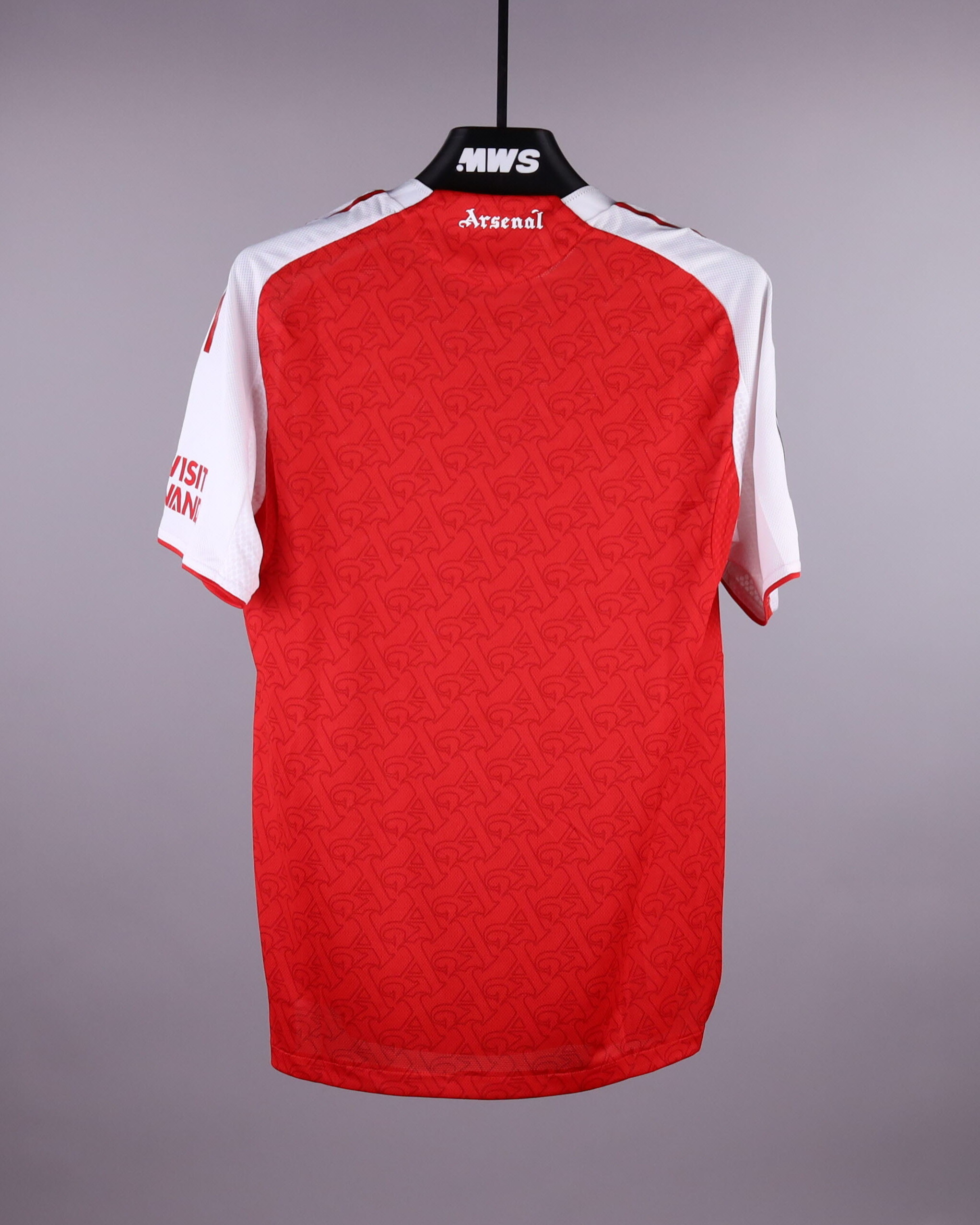 MatchWornShirt