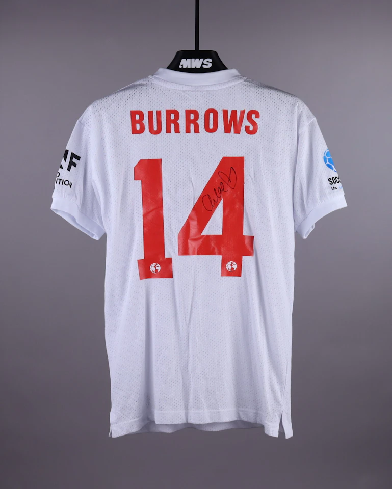 Chloe Burrows