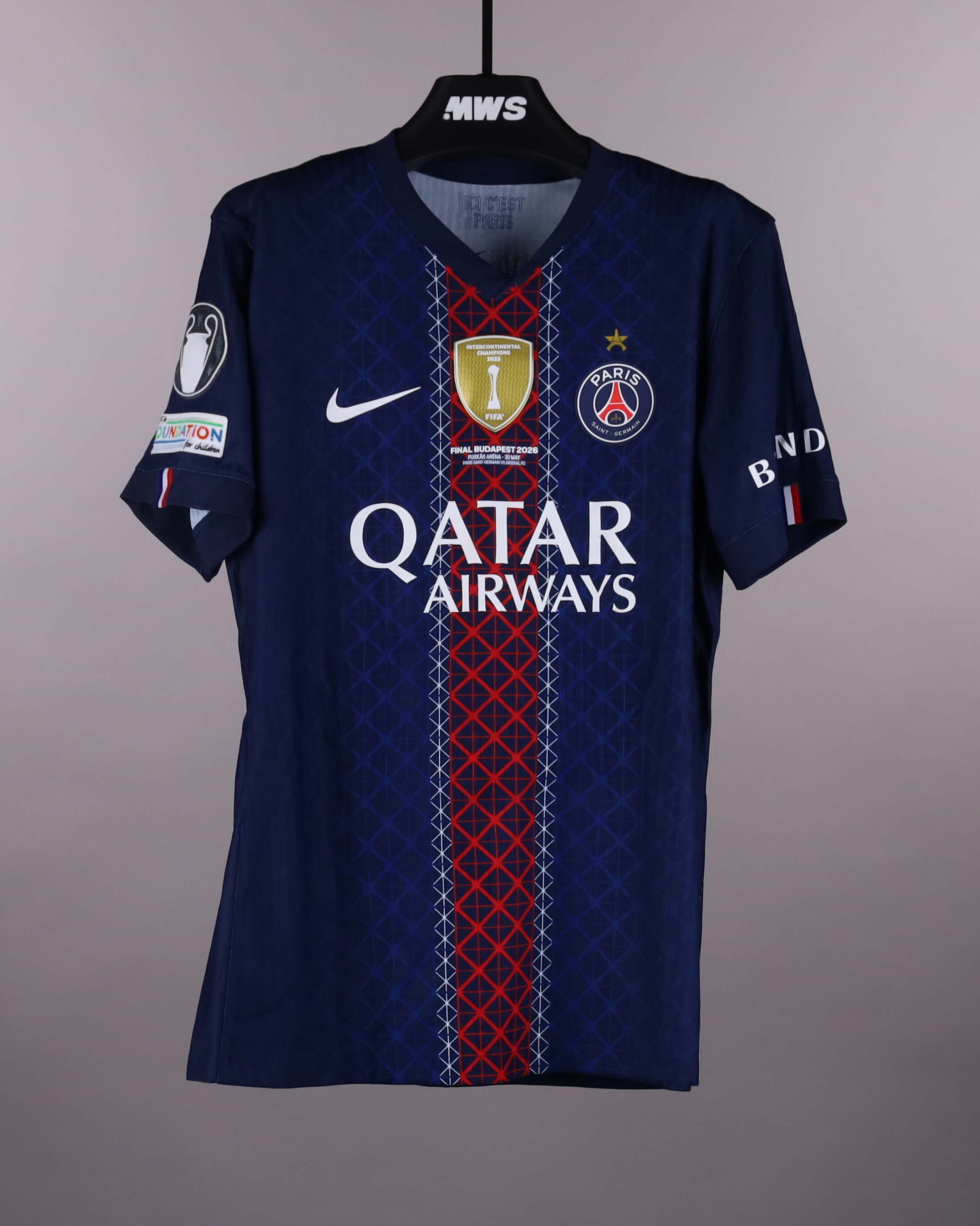 Game worn and signed jerseys- Soccer, Basketball, cycling & Rugby