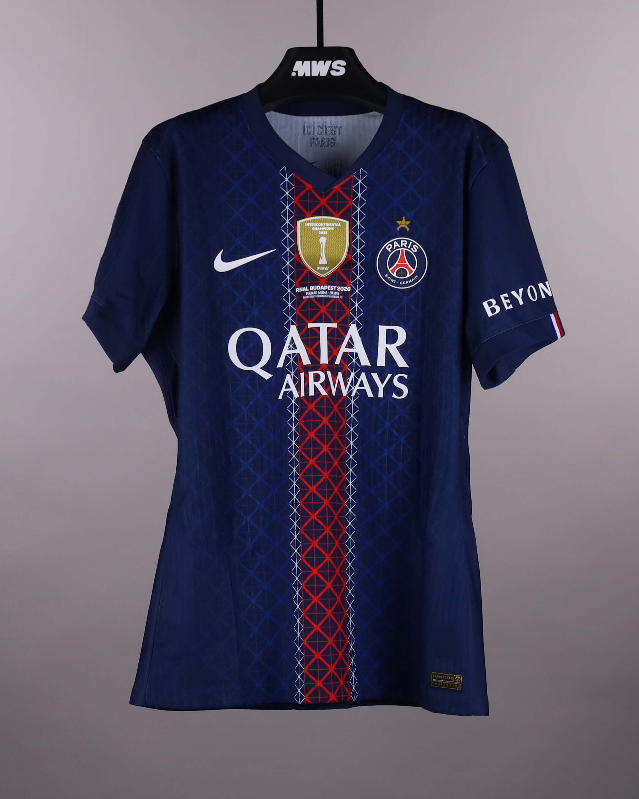 Lucas Hernández | Paris Saint Germain - Arsenal | MatchWornShirt