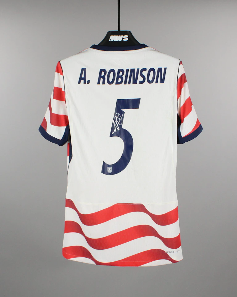 Antonee Robinson United States shirt