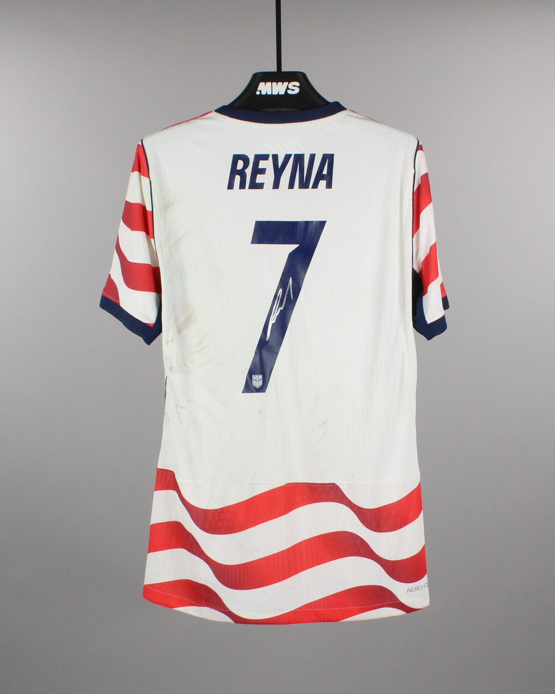 Official アメリカ合衆国 Football Match-Worn Shirts Auctions