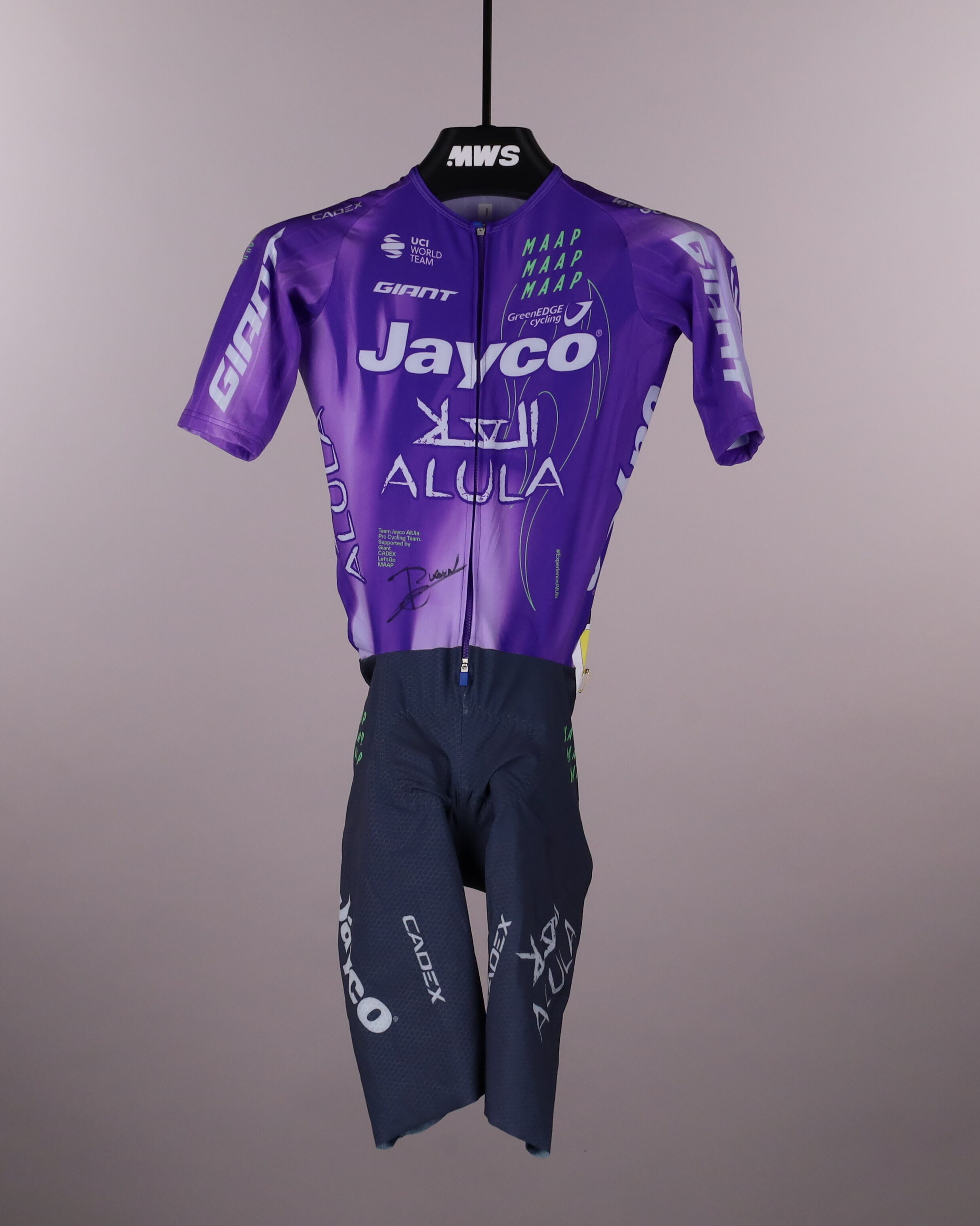 Team Jayco AlUla | MatchWornShirt