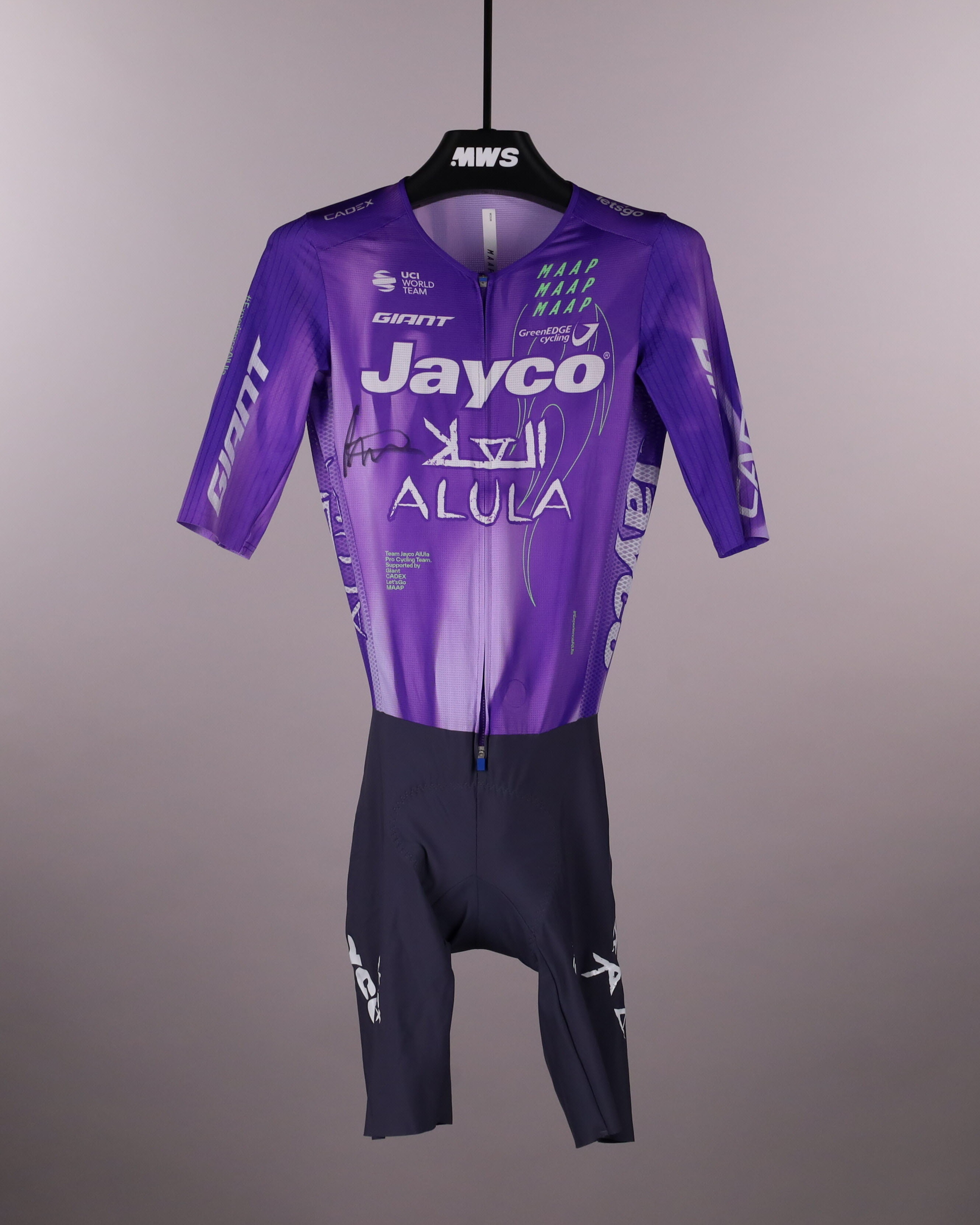 Team Jayco AlUla | MatchWornShirt