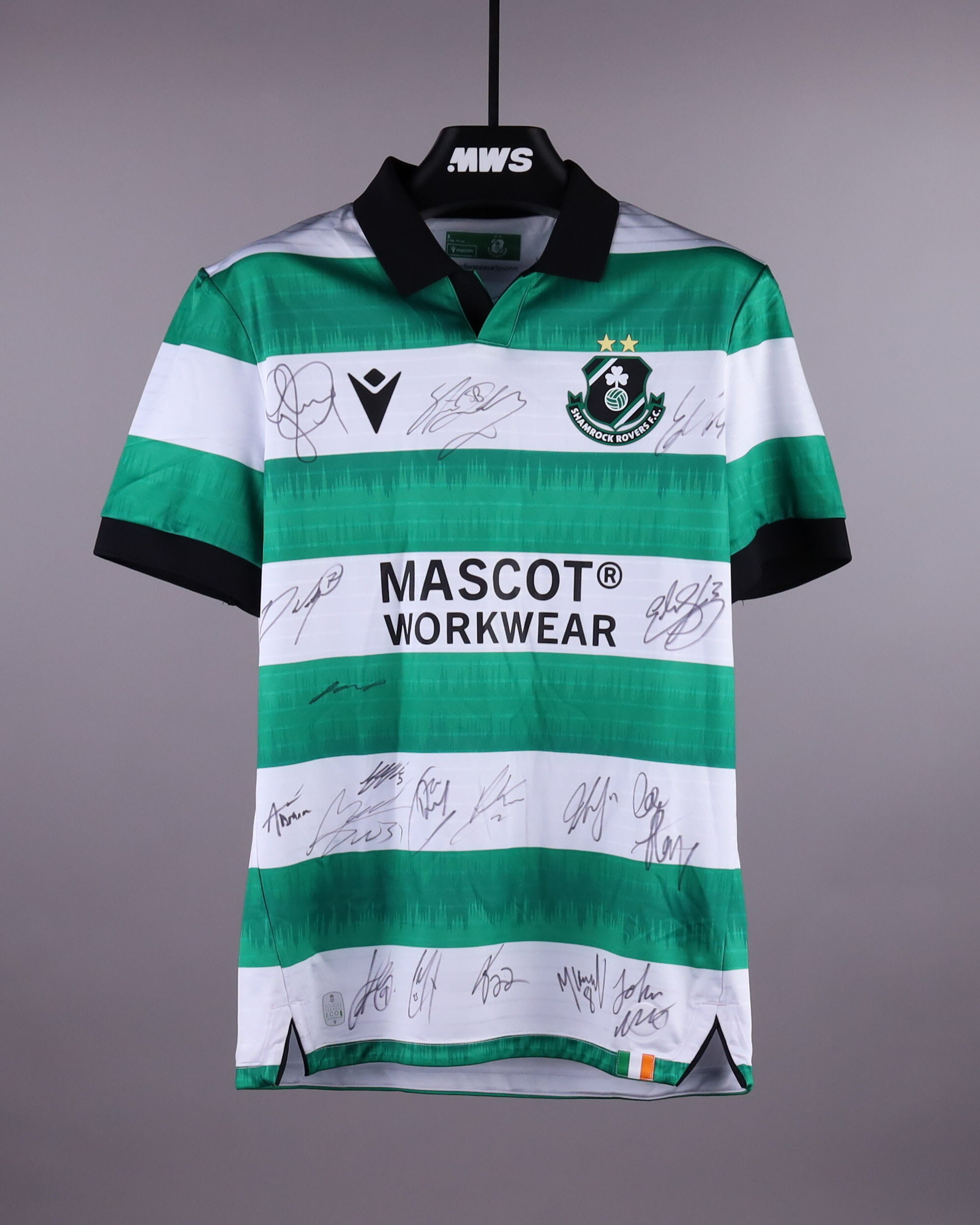 Squad Signed Shirt | Shamrock Rovers