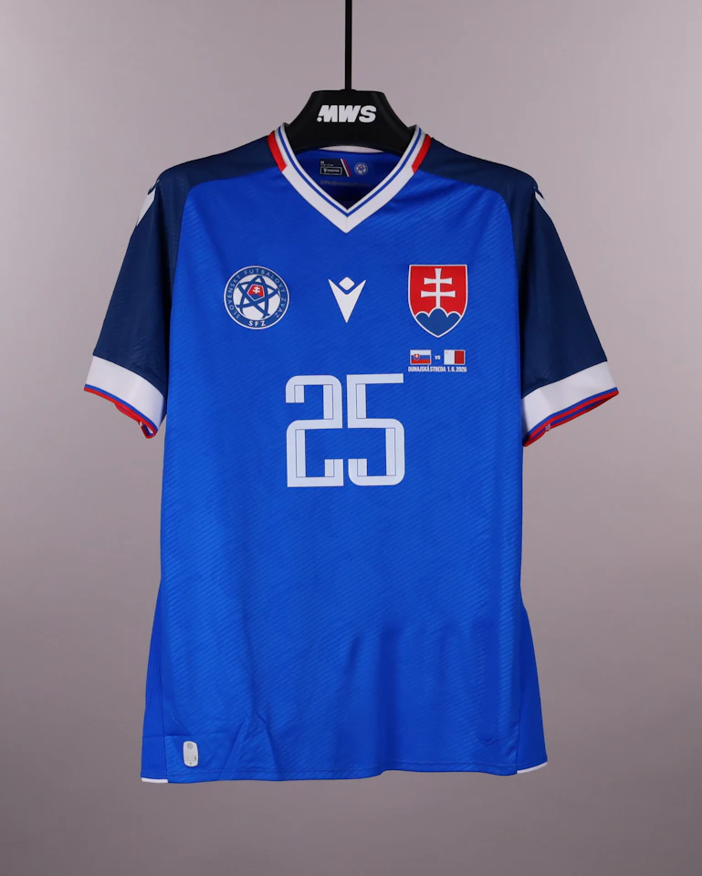 Krisztian Bari Slovakia shirt