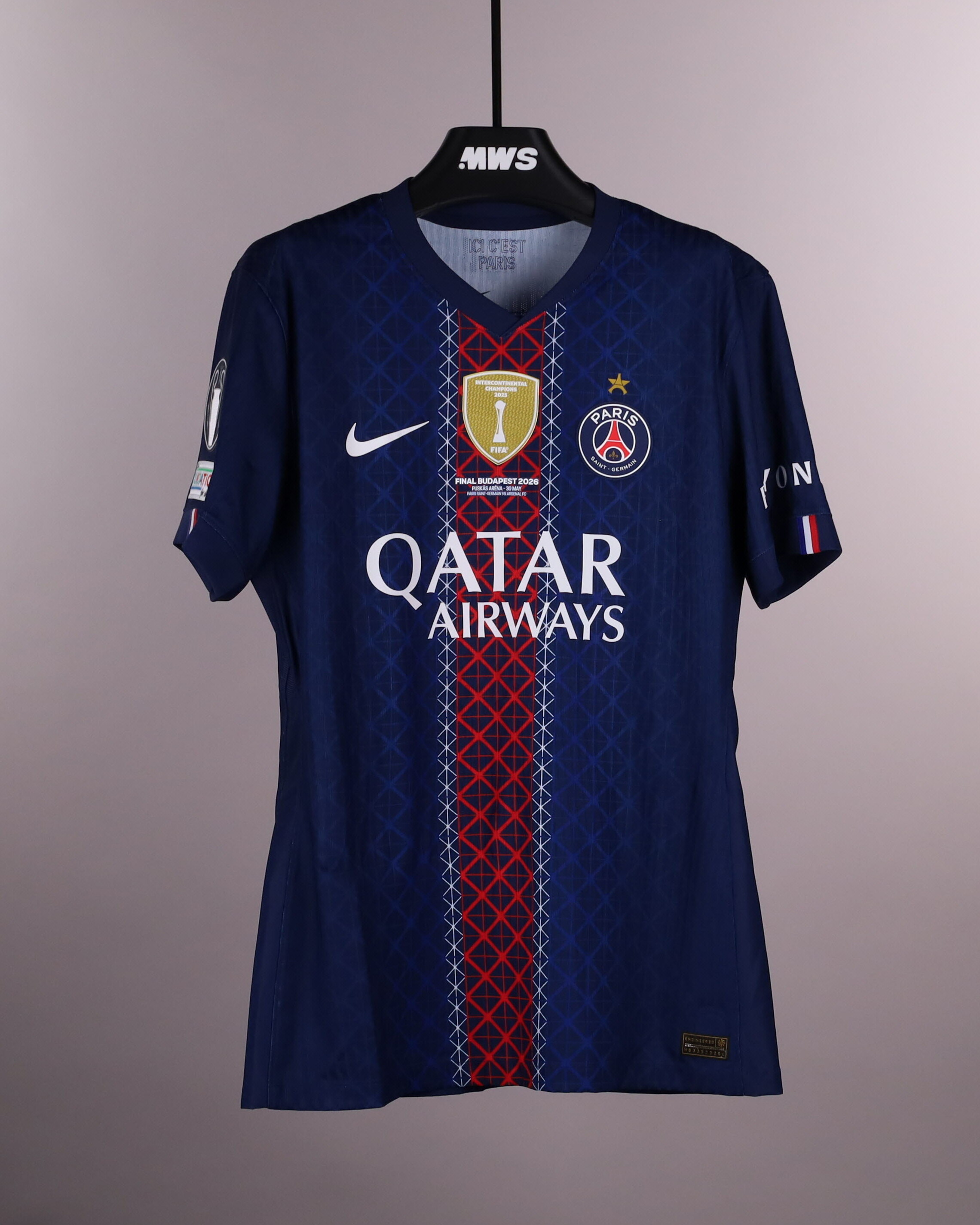 Nuno Mendes Paris Saint-Germain shirt