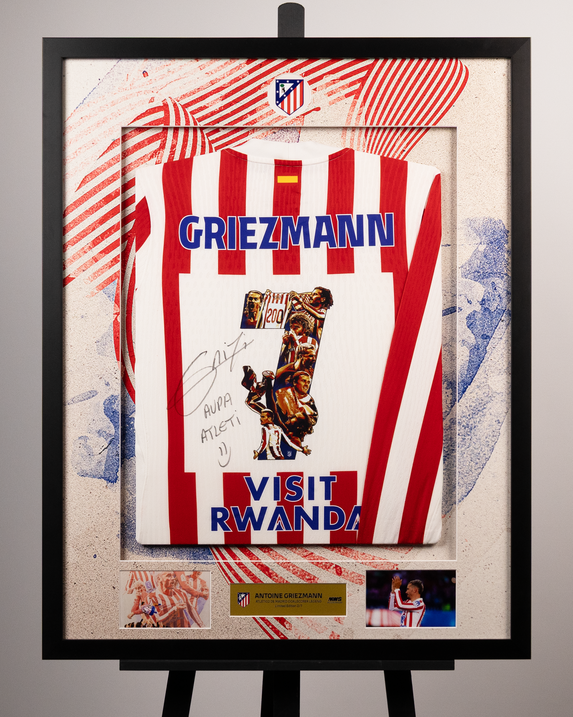 Limited Edition Framed Shirt 2/7 | Antoine Griezmann Last Dance