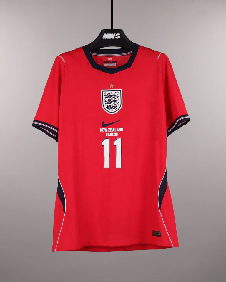 Marcus Rashford England shirt