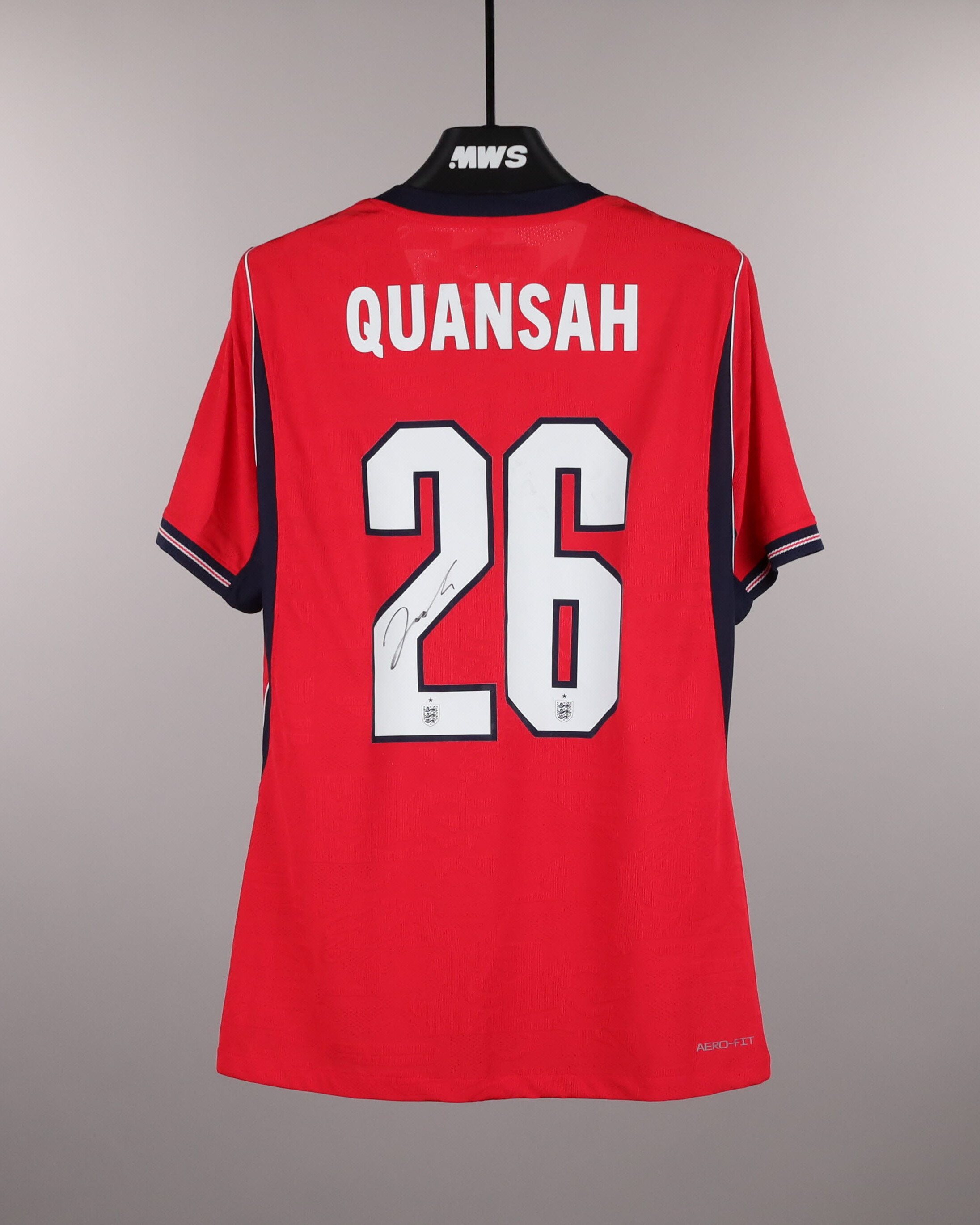 MatchWornShirt