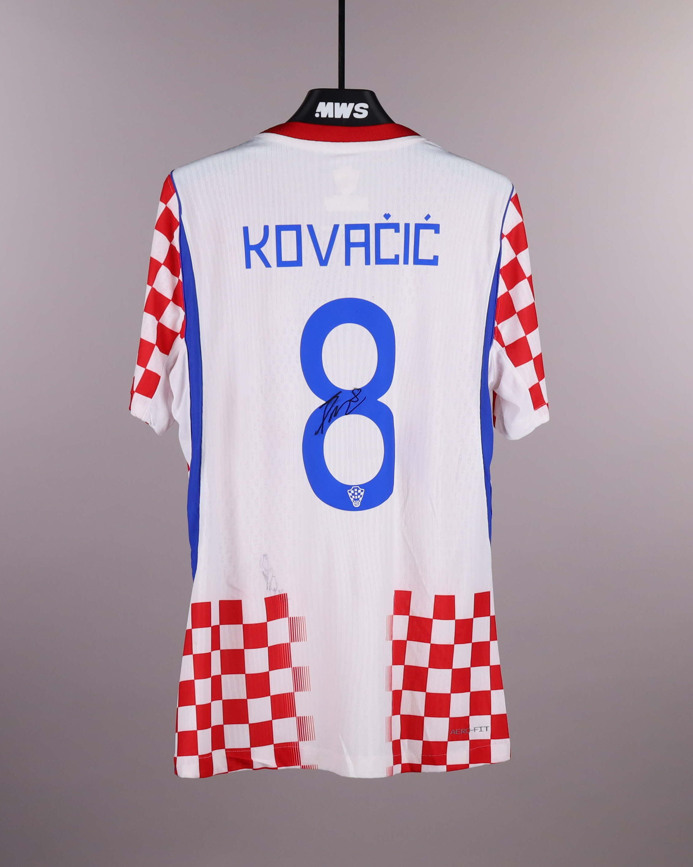 Mateo Kovačić | Croatia - Slovenia | MatchWornShirt