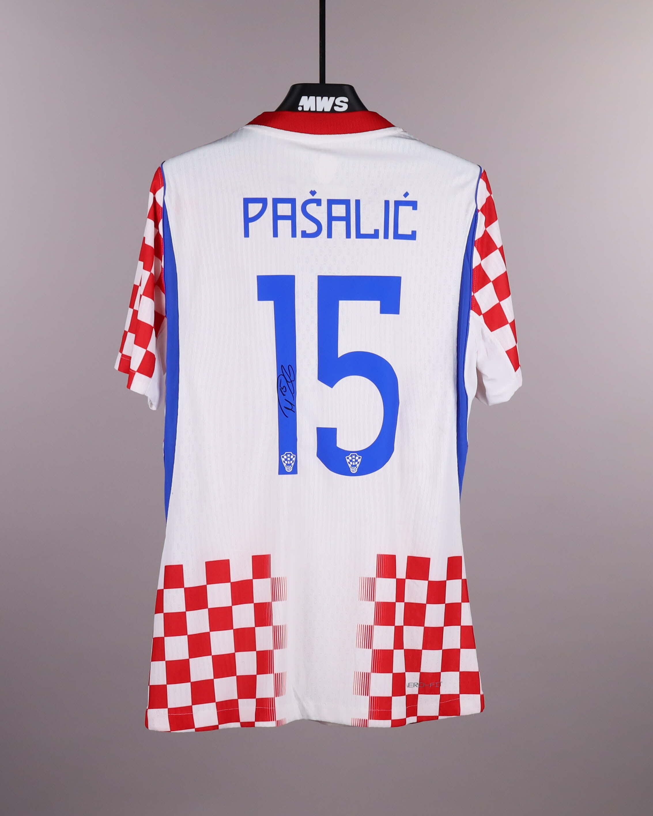 Mario Pašalić | Croatia - Slovenia | MatchWornShirt