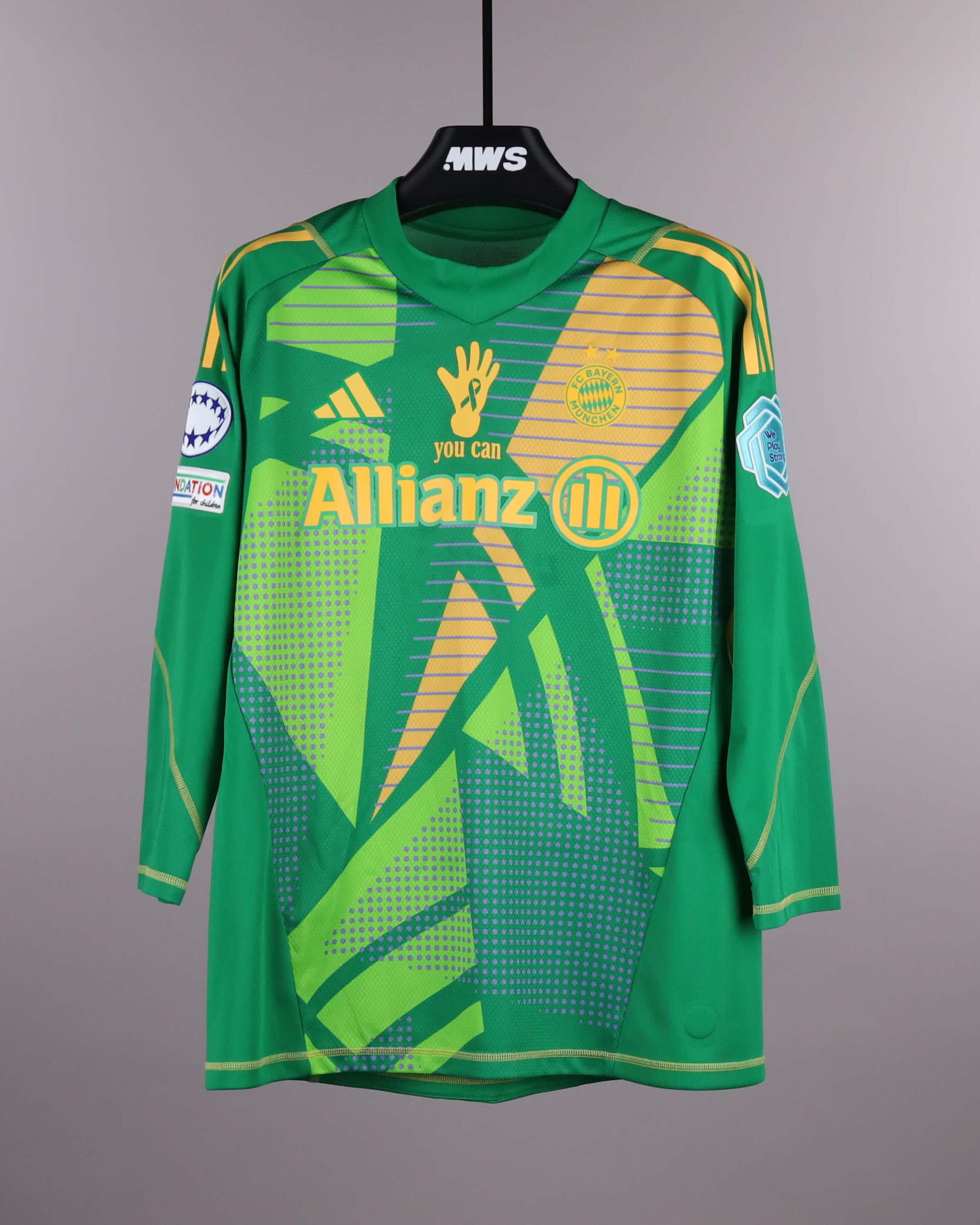 FCバイエルン・ミュンヘン ユニフォーム | MatchWornShirt