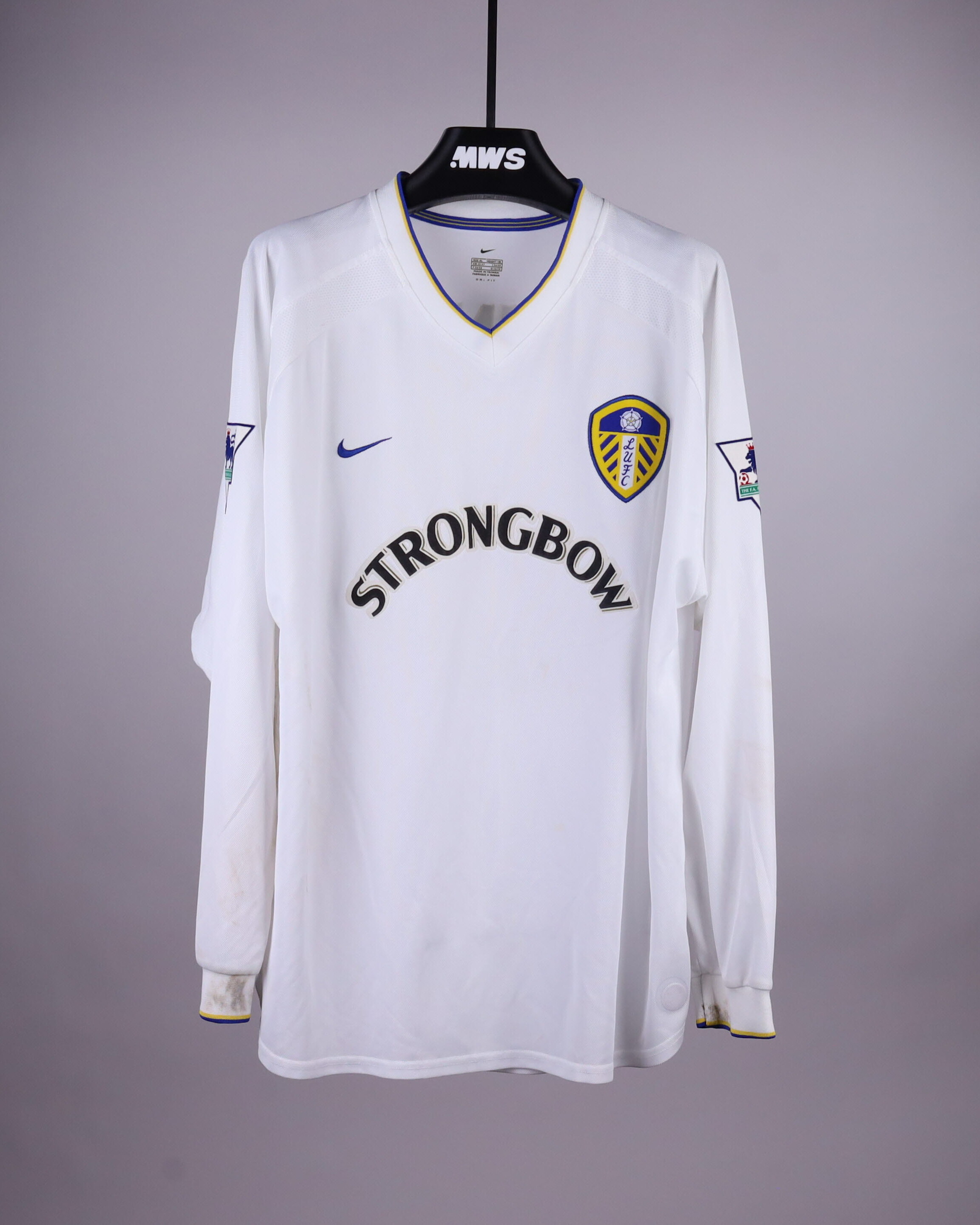 Rio Ferdinand Leeds United shirt