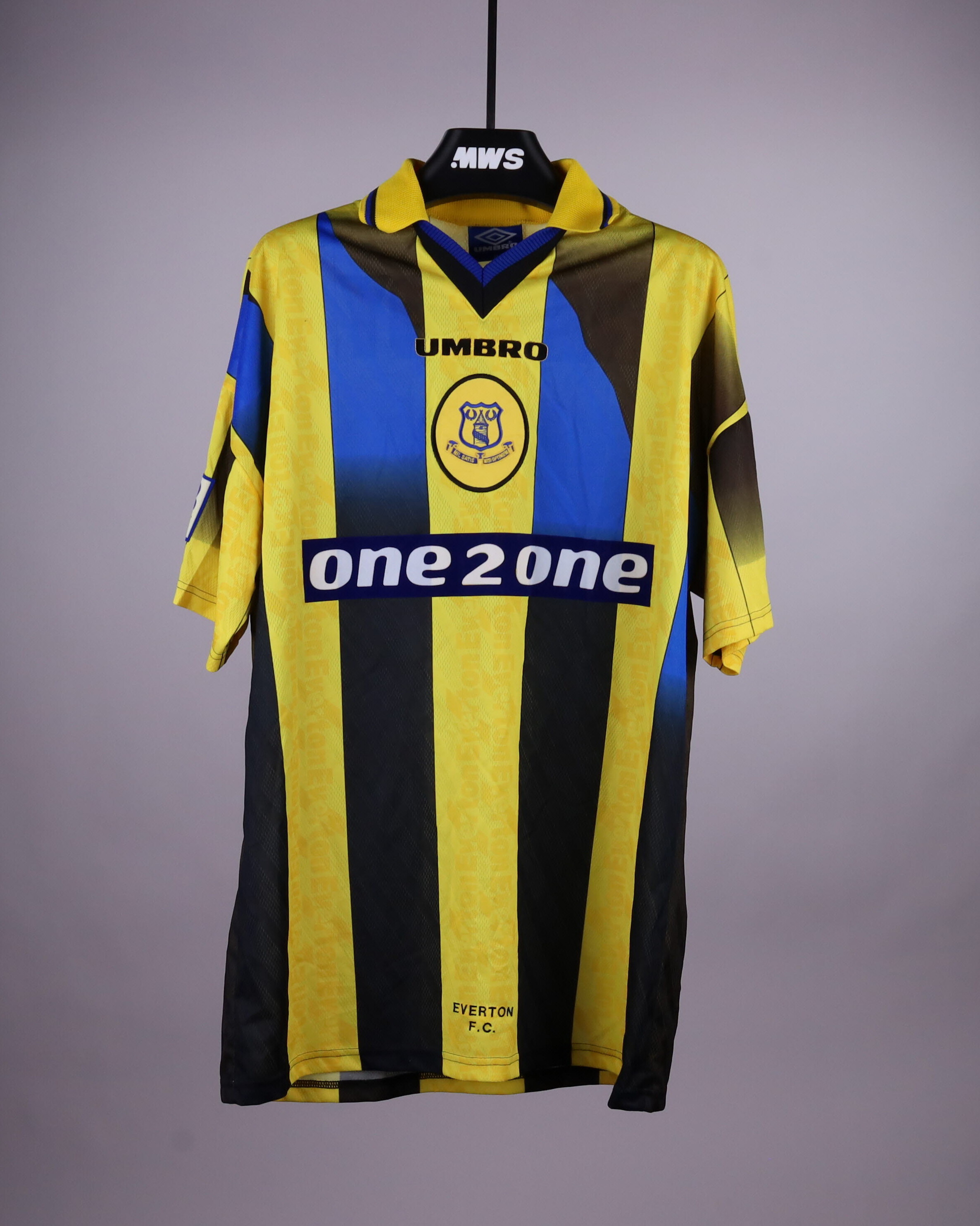 Nick Barmby Everton shirt
