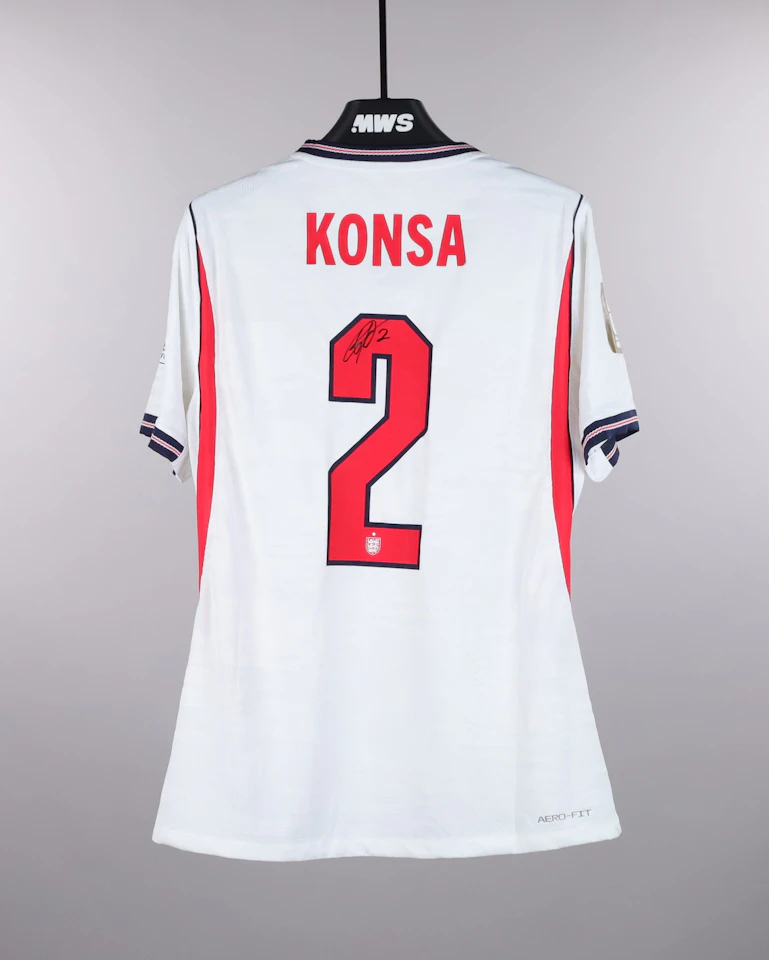Maillot de Ezri Konsa (England)