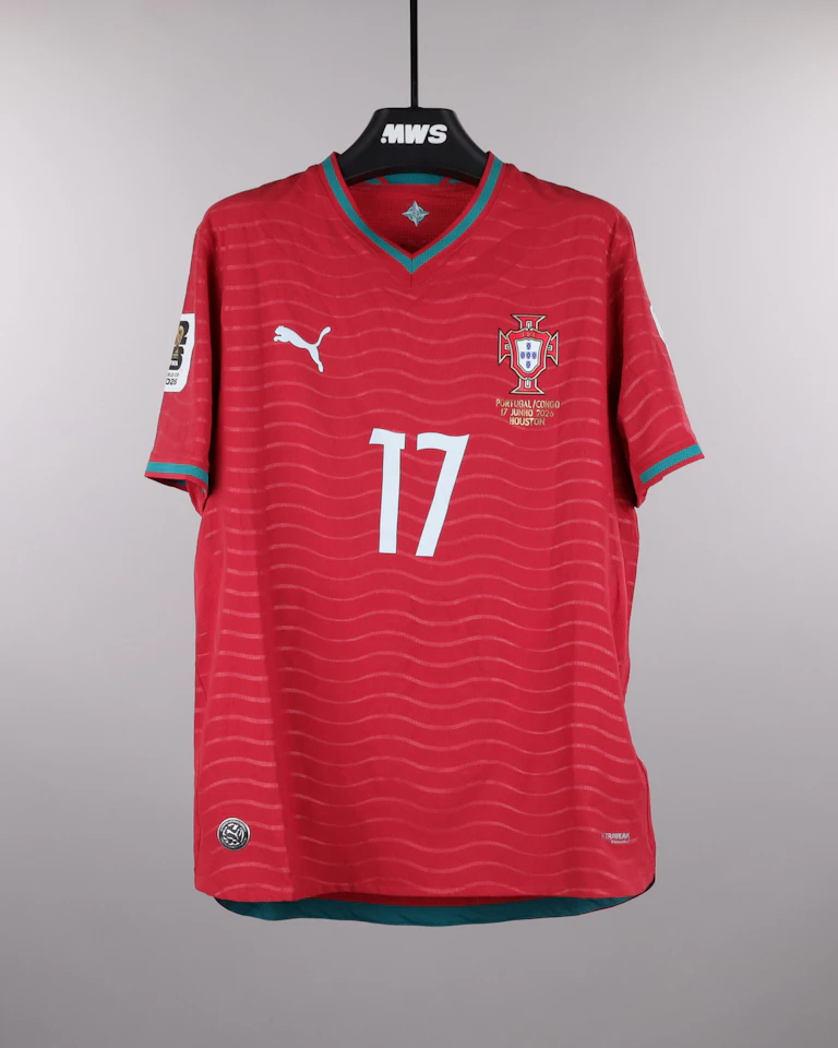 Rafael Leão Portugal shirt