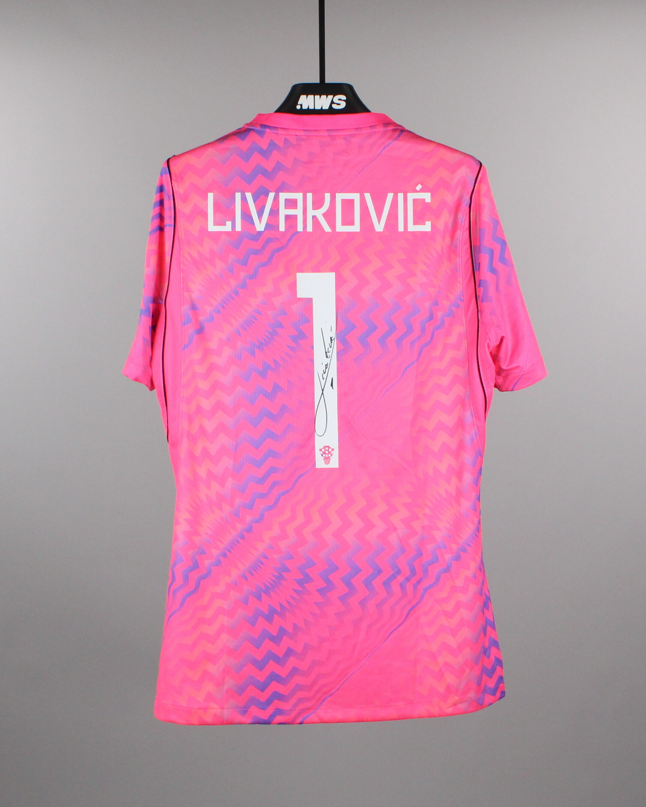 Dominik Livaković | England - Croatia | MatchWornShirt