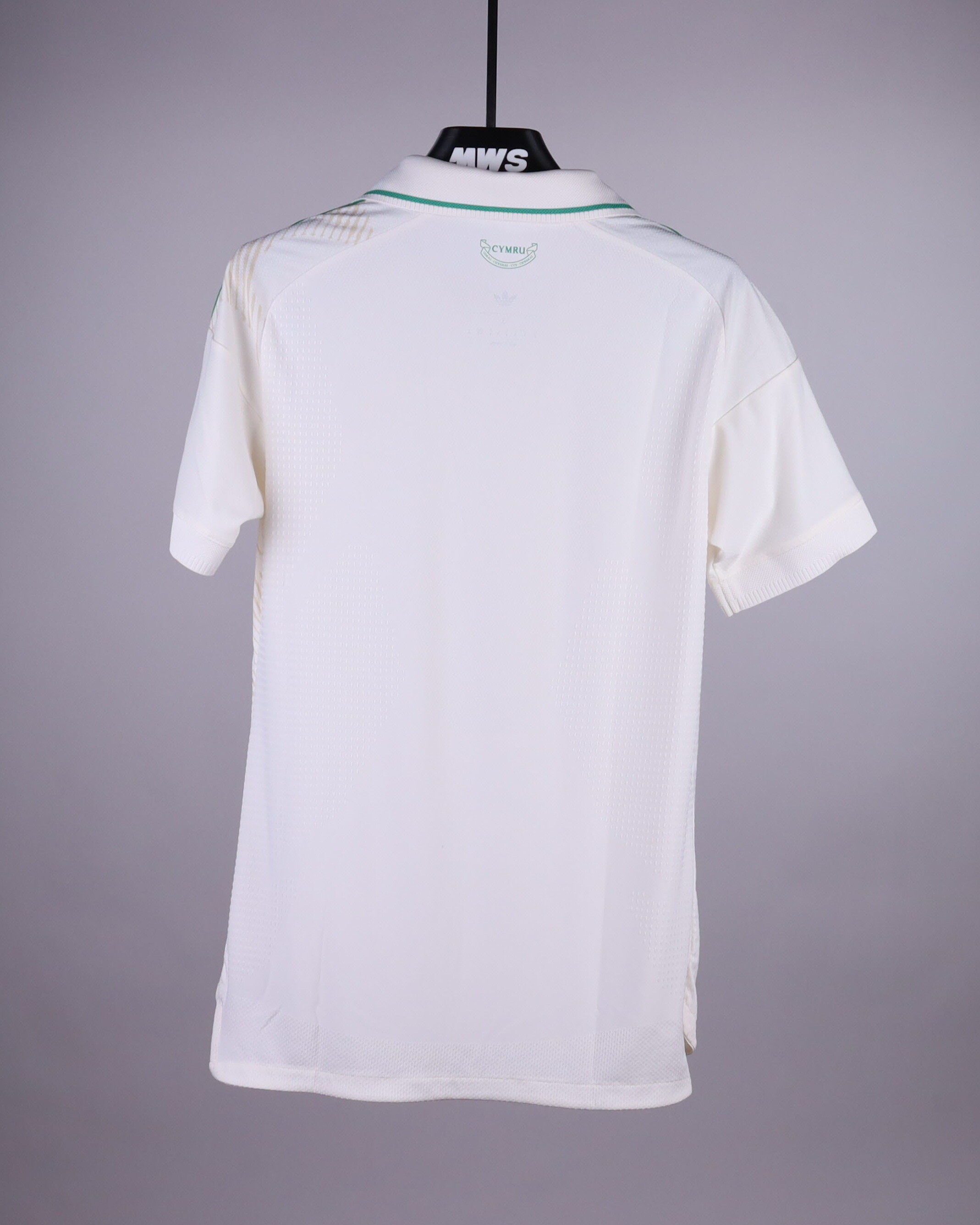 Squad Signed Shirt | Wales
