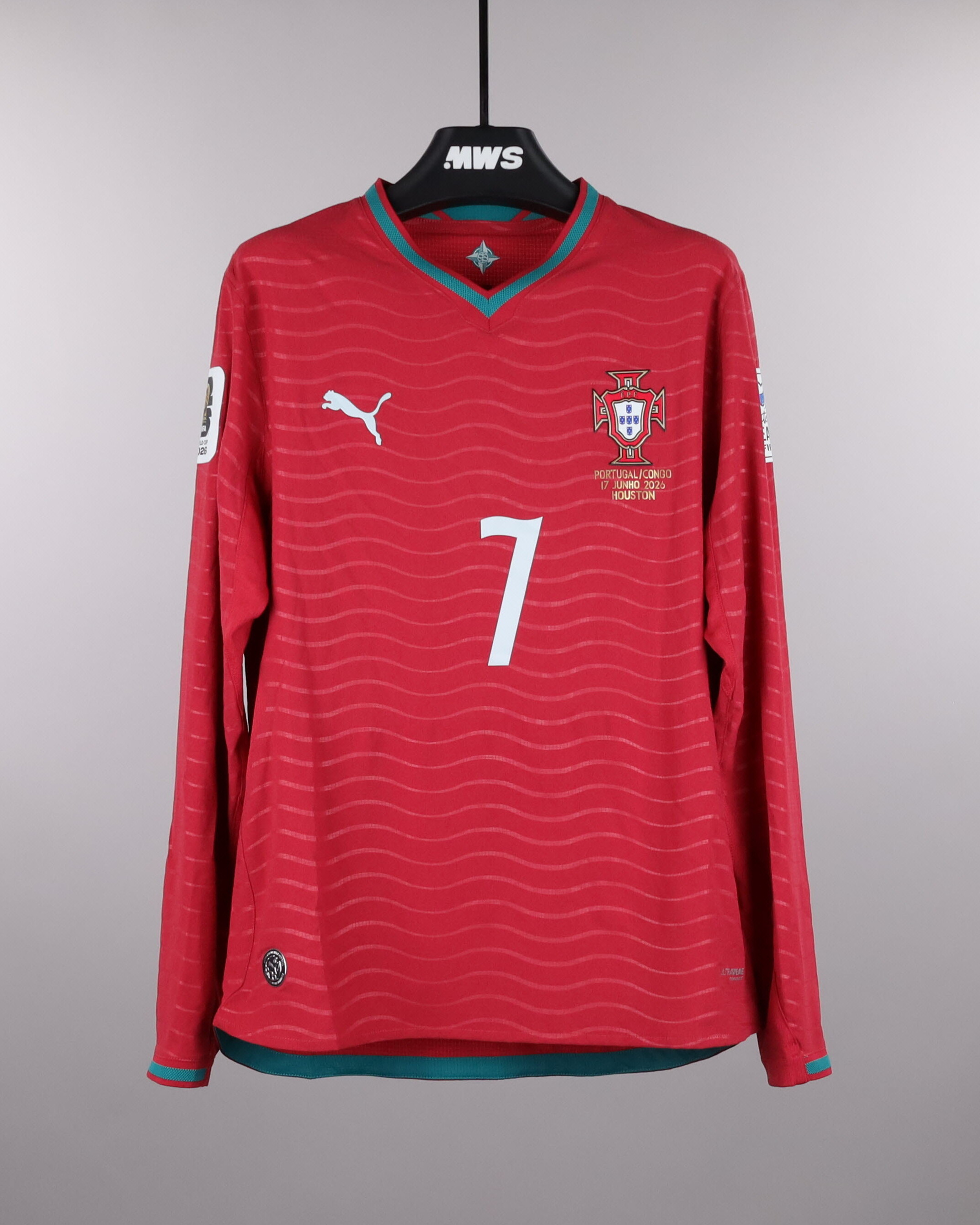サッカーユニフォーム | MatchWornShirt